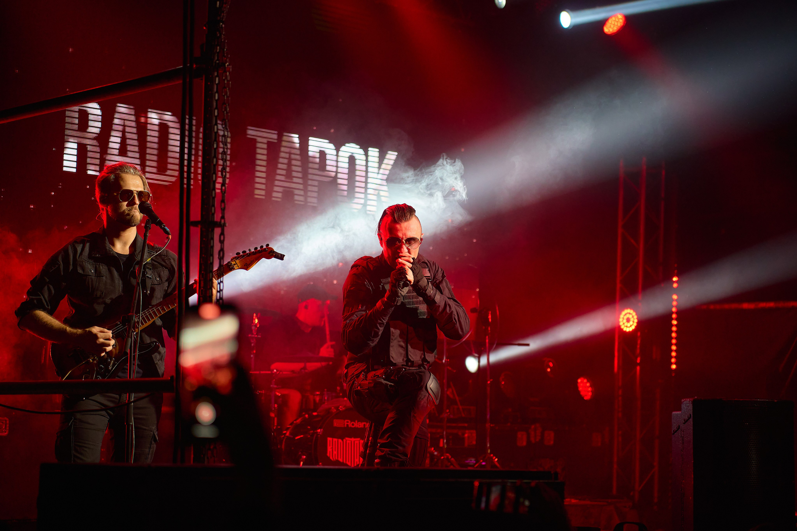 RADIO TAPOK в Перми 3 сентября Свобода концерт холл. Концертный фотограф в Перми, Москве и Екатеринбурге Максим Шибаков