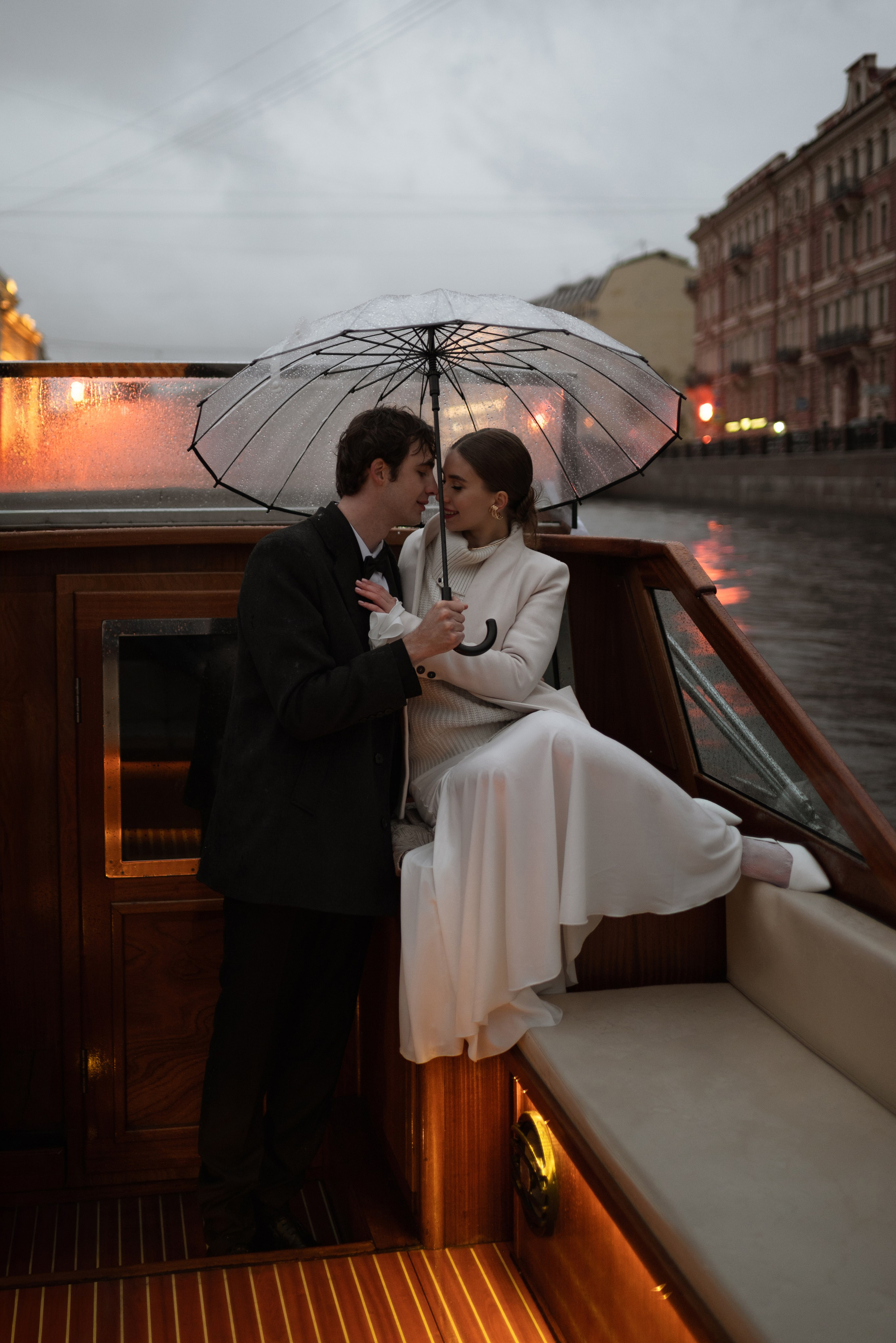 Александр и Варвара | 06.05.25. Свадебный фотограф в Санкт-Петербурге Владислава Тюльпина