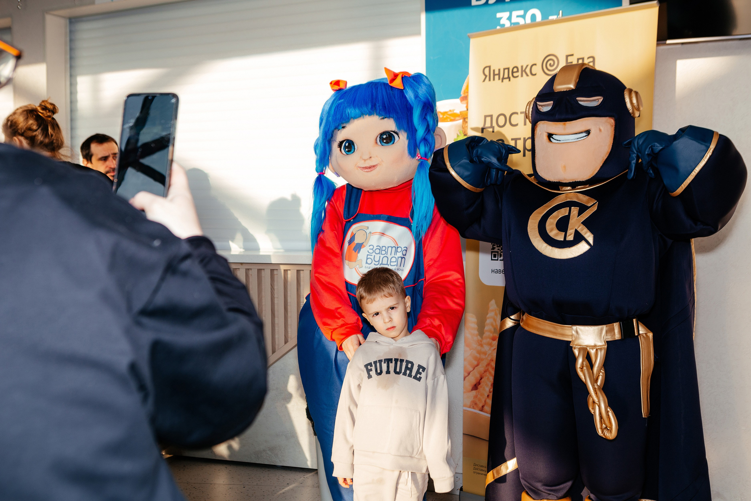 Благотворительный НГ. Фонд Завтра. Контент фотограф, съемка для маркетплейсов, фуд съемка и репортажи в Новосибирске Ралия Галеева