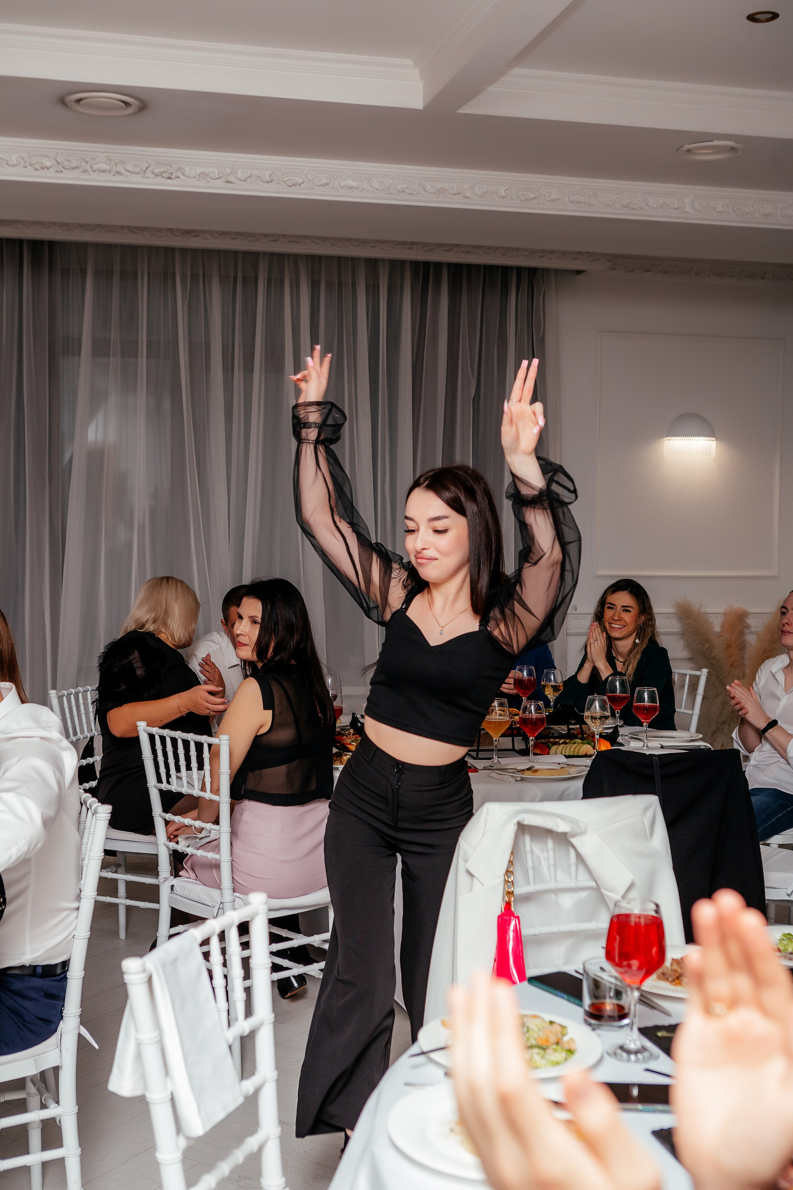 Юбилей стоматологии. Контент фотограф, съемка для маркетплейсов, фуд съемка и репортажи в Новосибирске Ралия Галеева