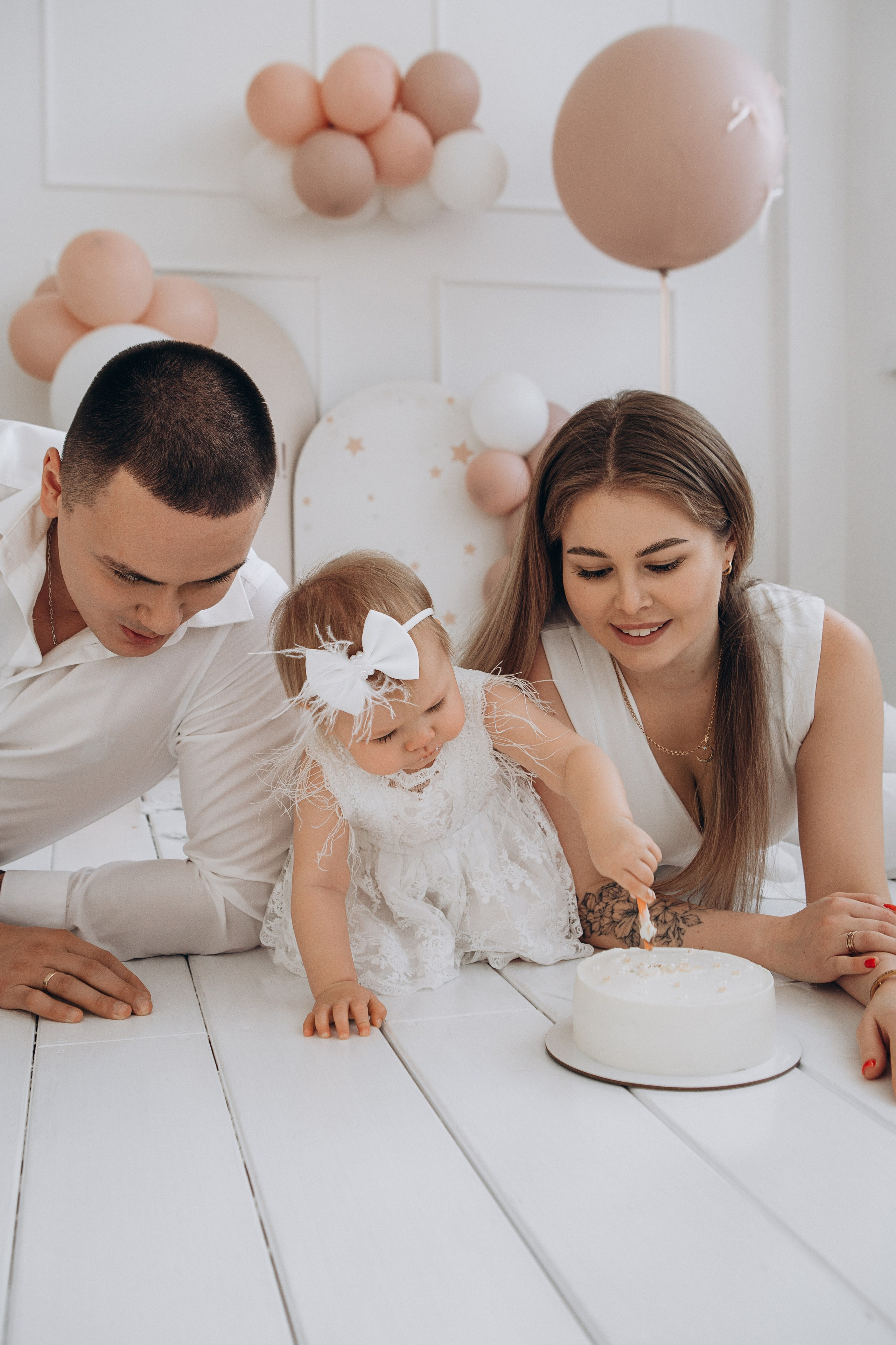 1 год Софие. Главная