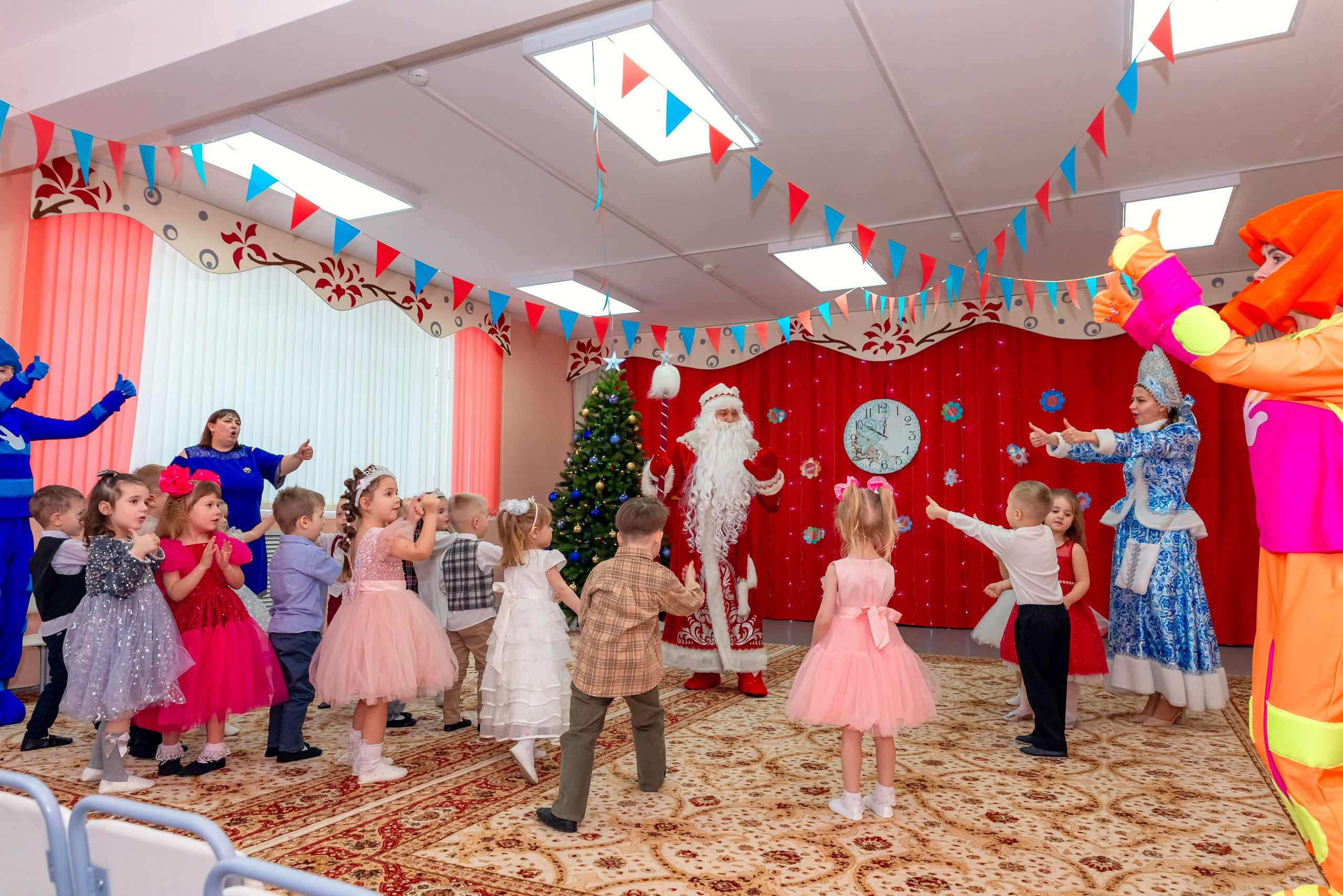 Утренник в саду. Фотограф Крещение Венчание Москва