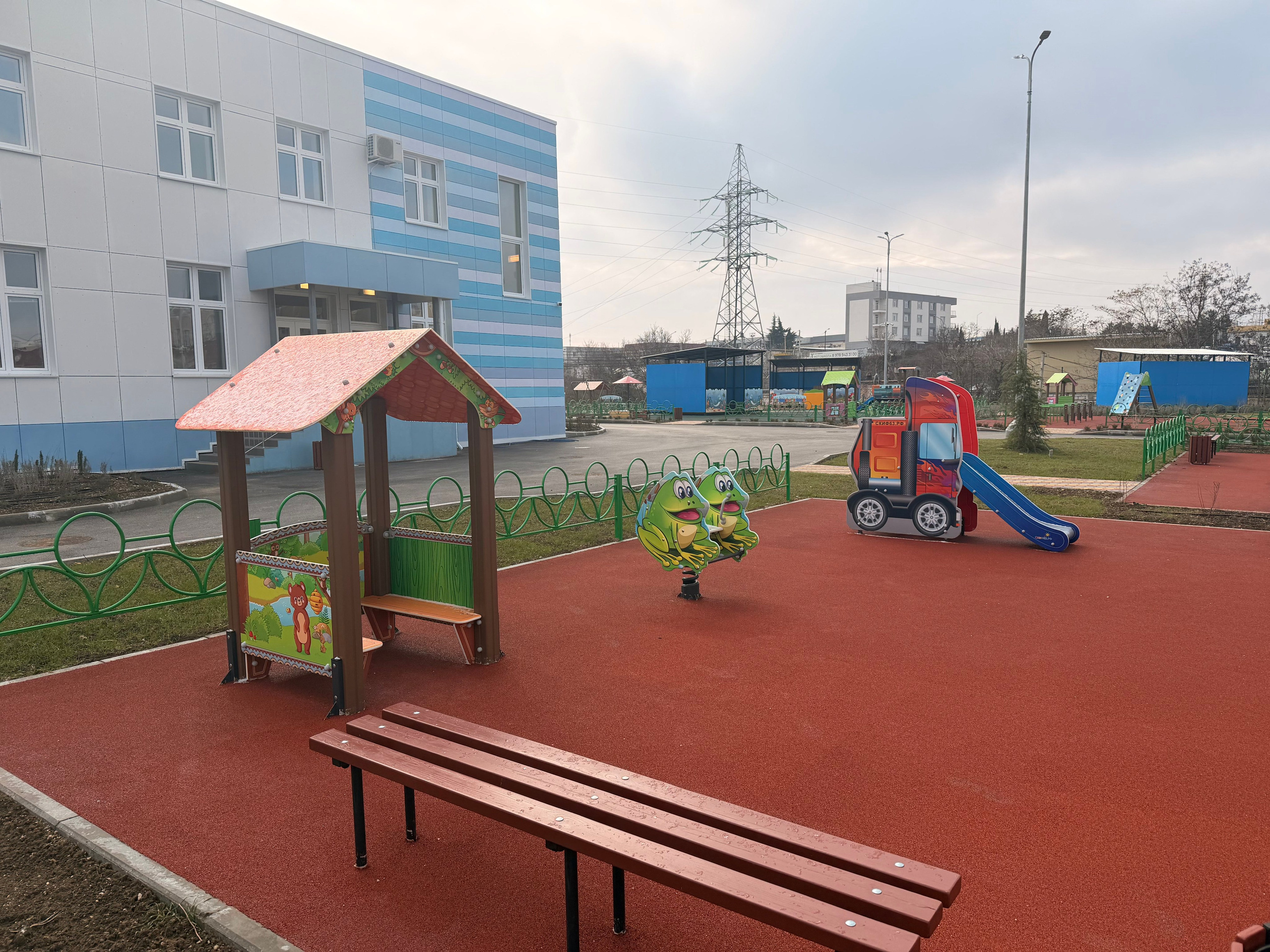 ДОУ на ул. Вакуленчука г. Севастополь. Таврика МАФ Сервис, комплексное благоустройство территорий и детских площадок в Крыму