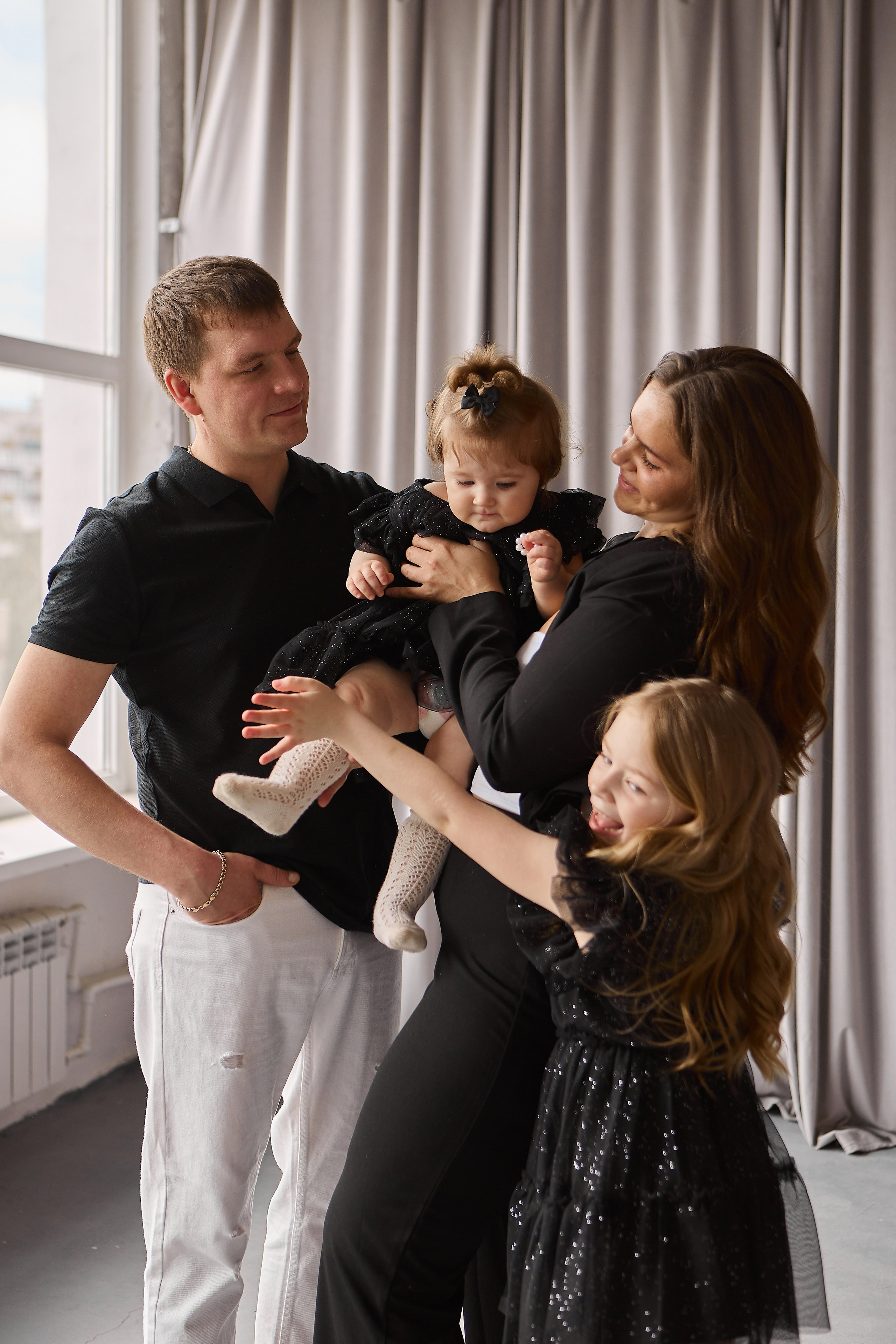 Вика с семьей. Свадебный фотограф Нижний Новгород