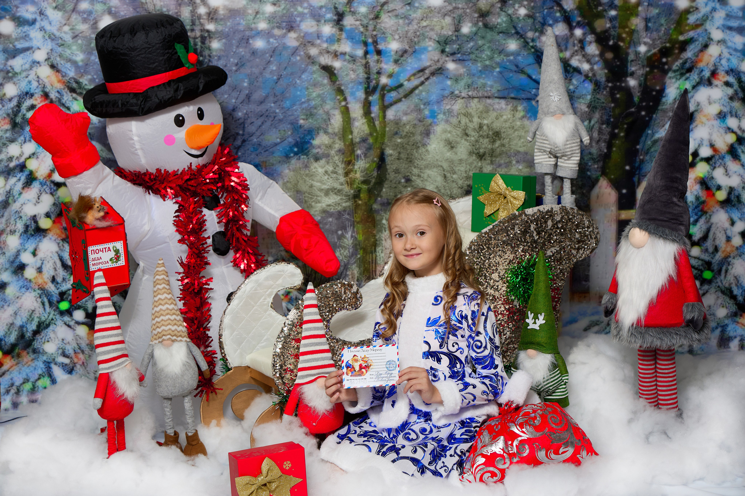 Дед Мороз и Снегурочка. Детская выездная фотостудия