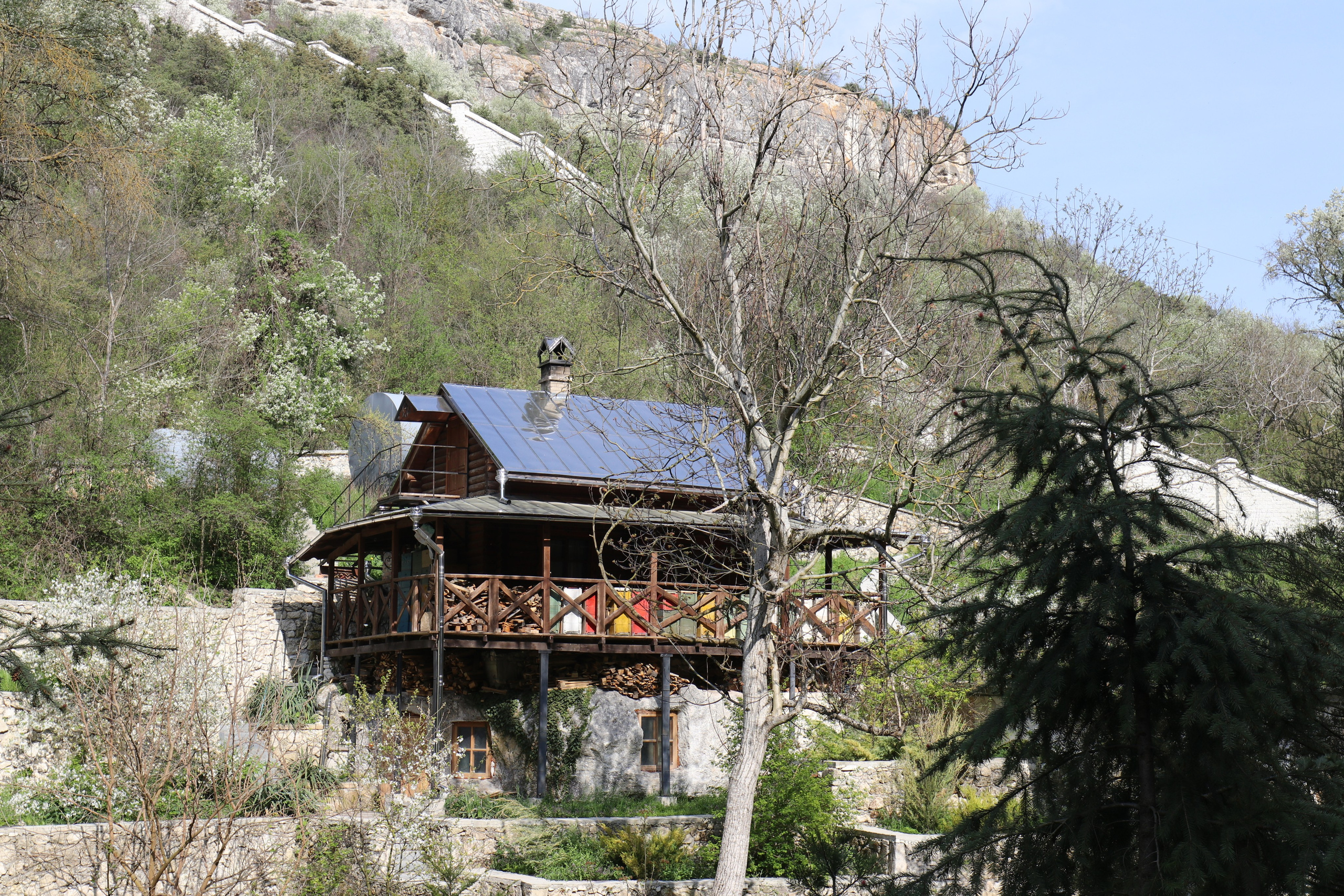 Крым. ЮБК (Бахчисарай, Кастрополь, Таракташская тропа). Май 2021. Путешественник-фотограф из Санкт-Петербурга Татьяна Свистулина