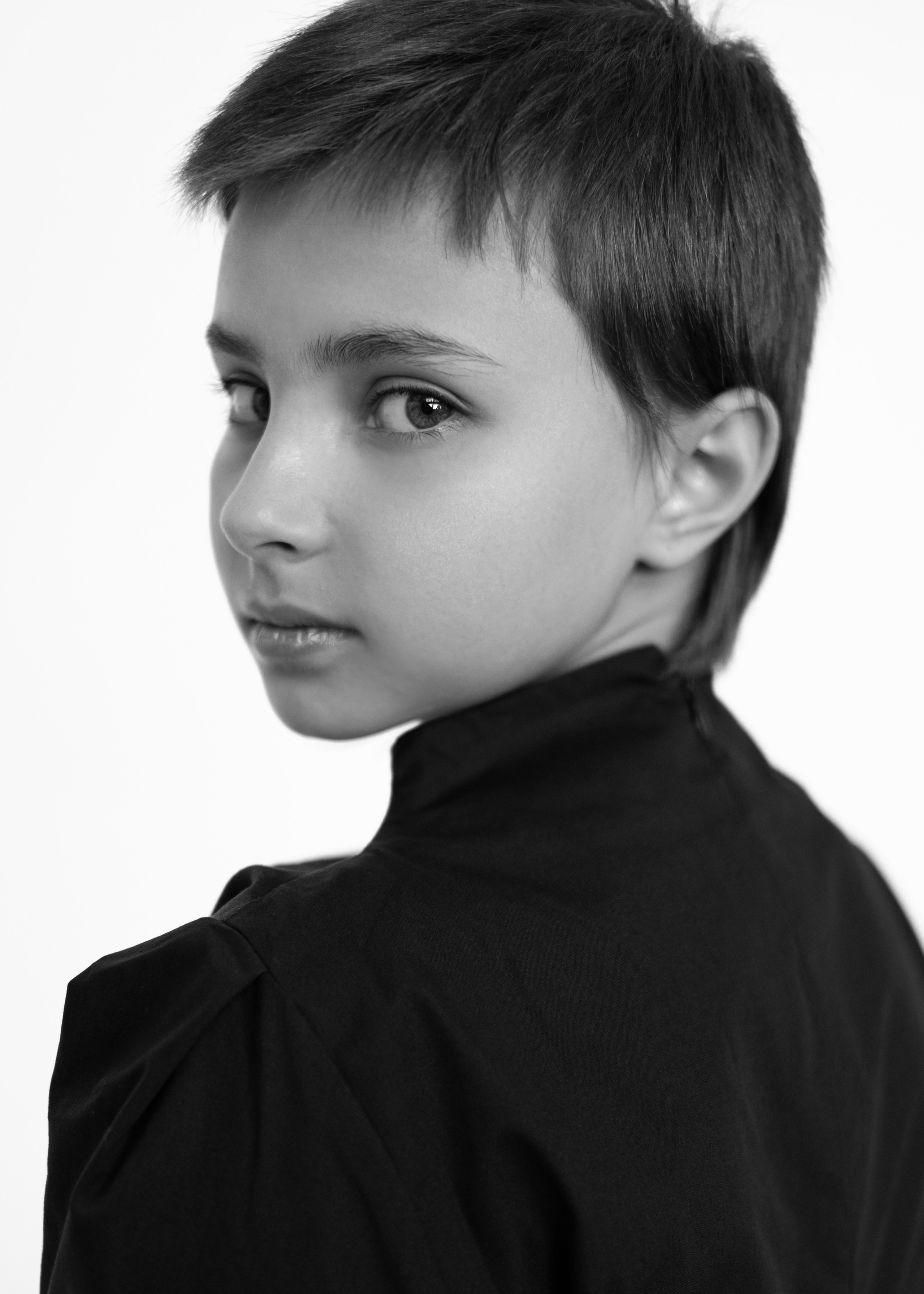 Mi. Фотограф Москва Виктория Вишневская актерское / модельное портфолио