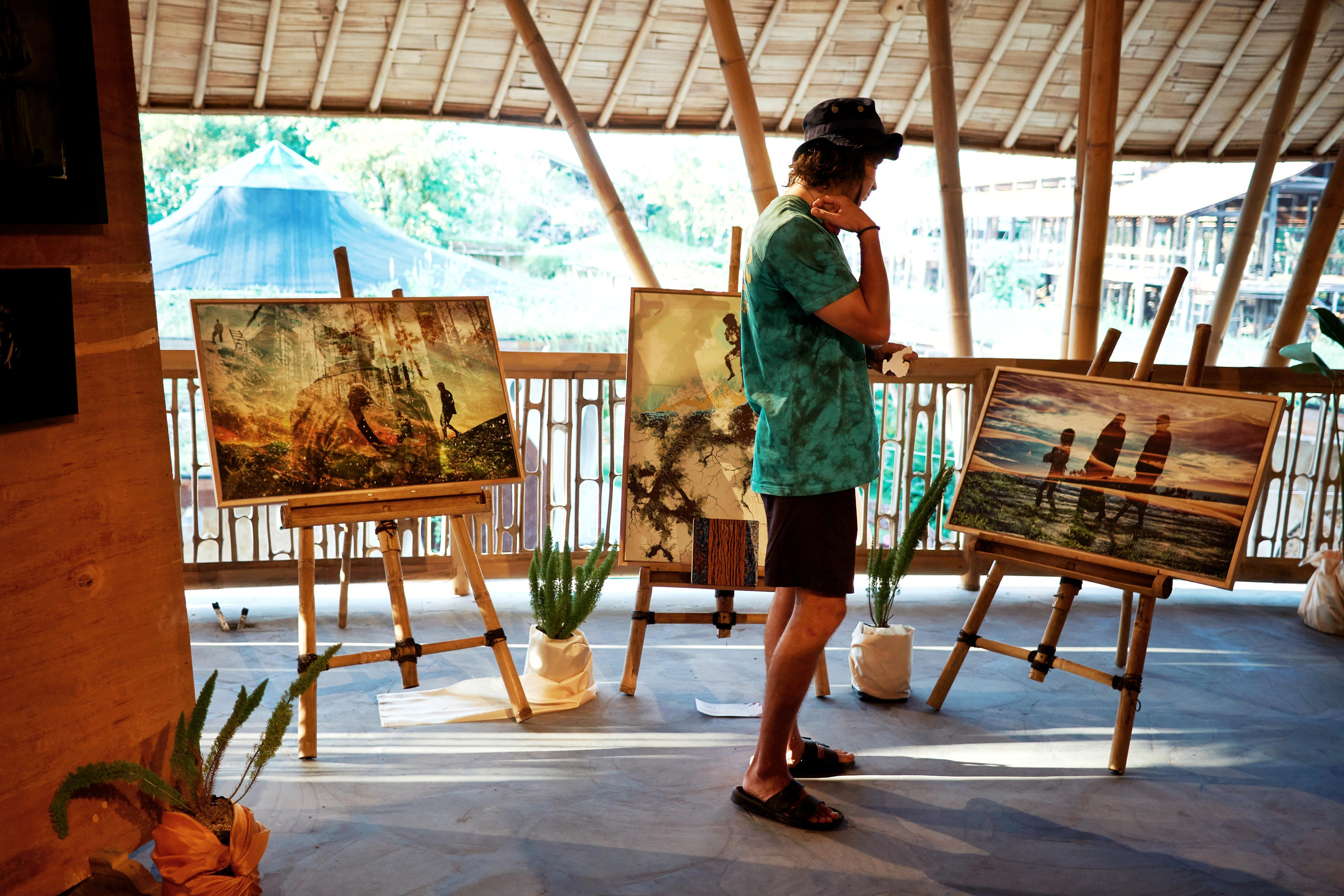 Suara festival. See the moment and catche. commercial and reportage