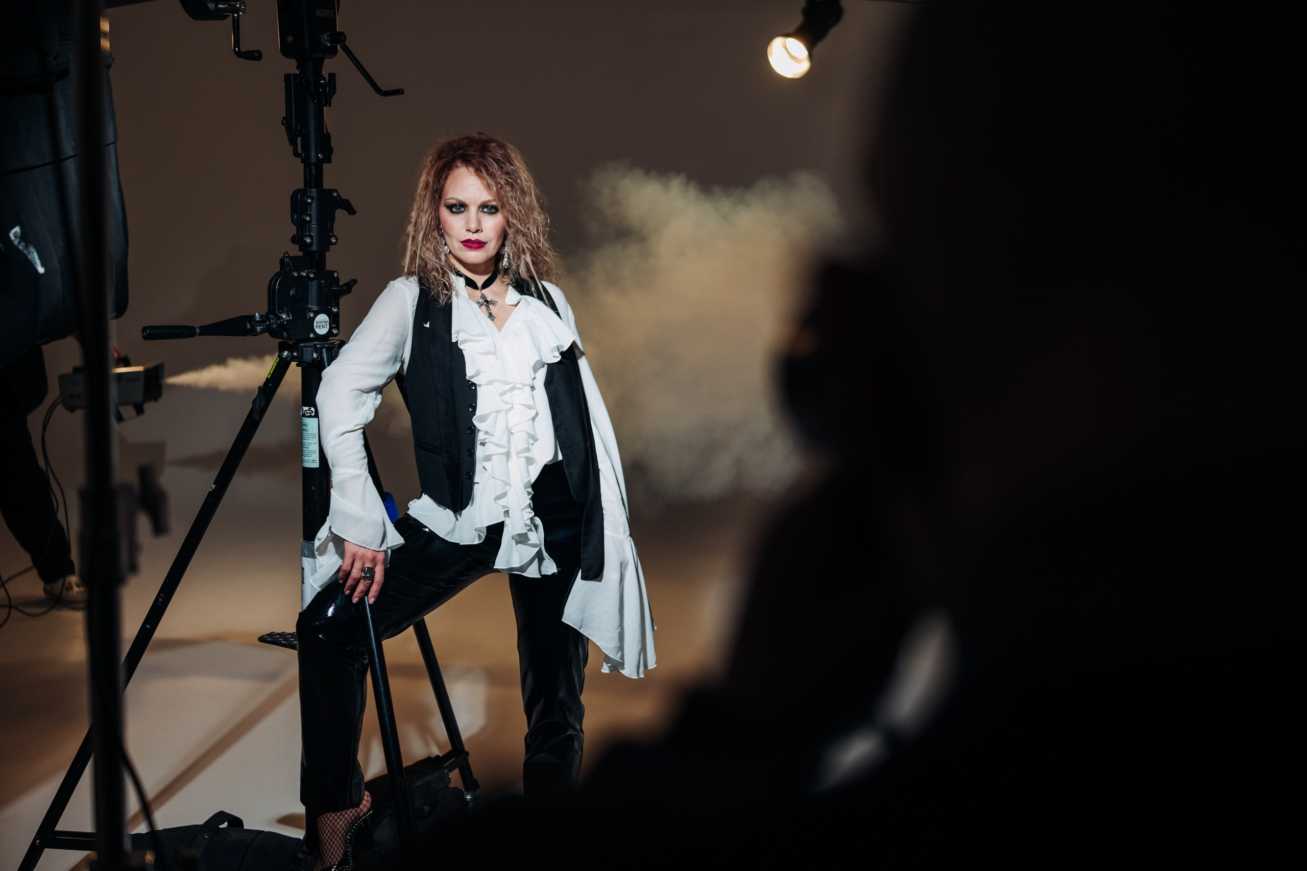 Промо-Сессия КамиLLа на обложку сингла «Дельтаплан». Репортажный фотограф Санкт-Петербург