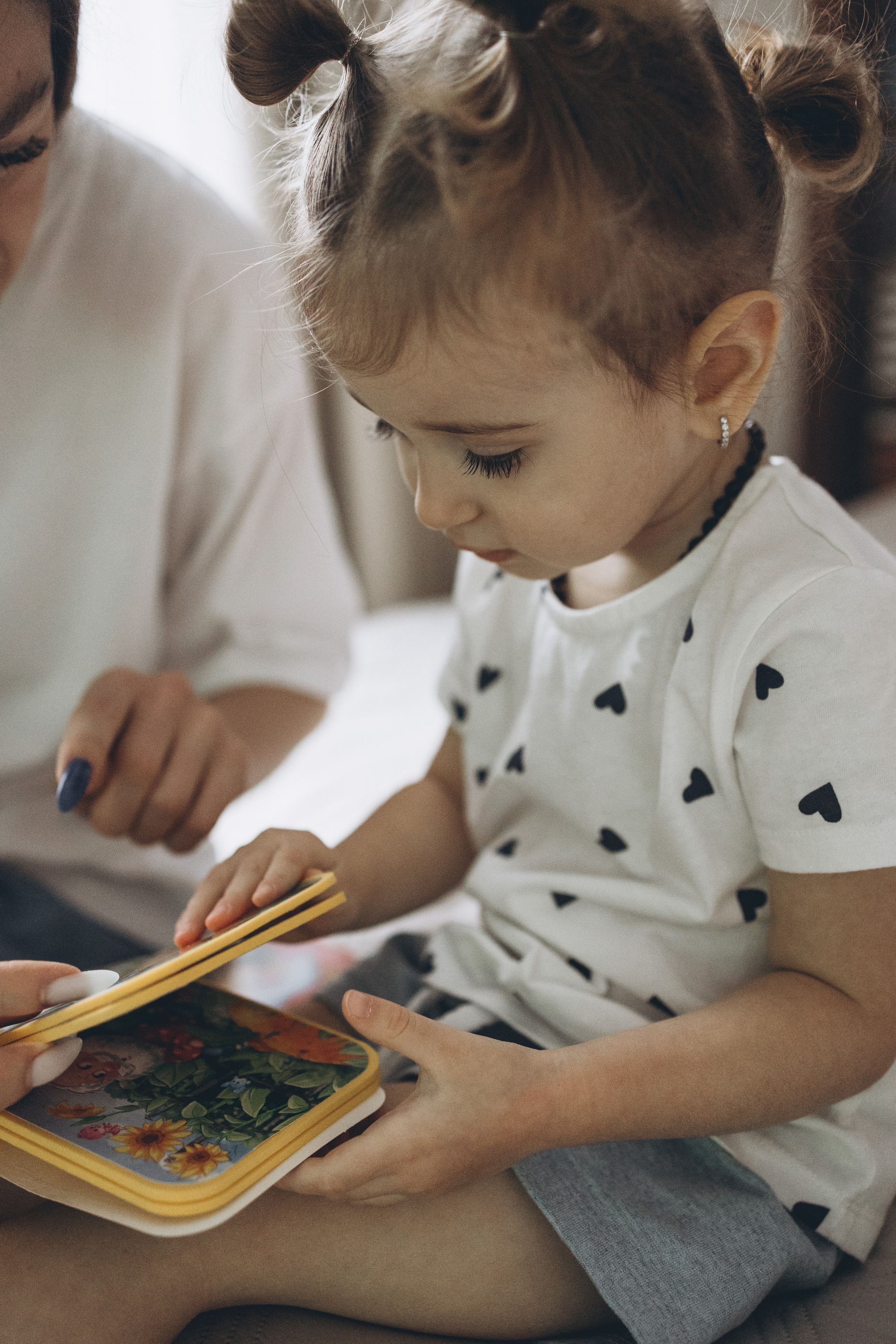 Арина и Николь. Семейный фотограф в Москве Виктория Ястребинская