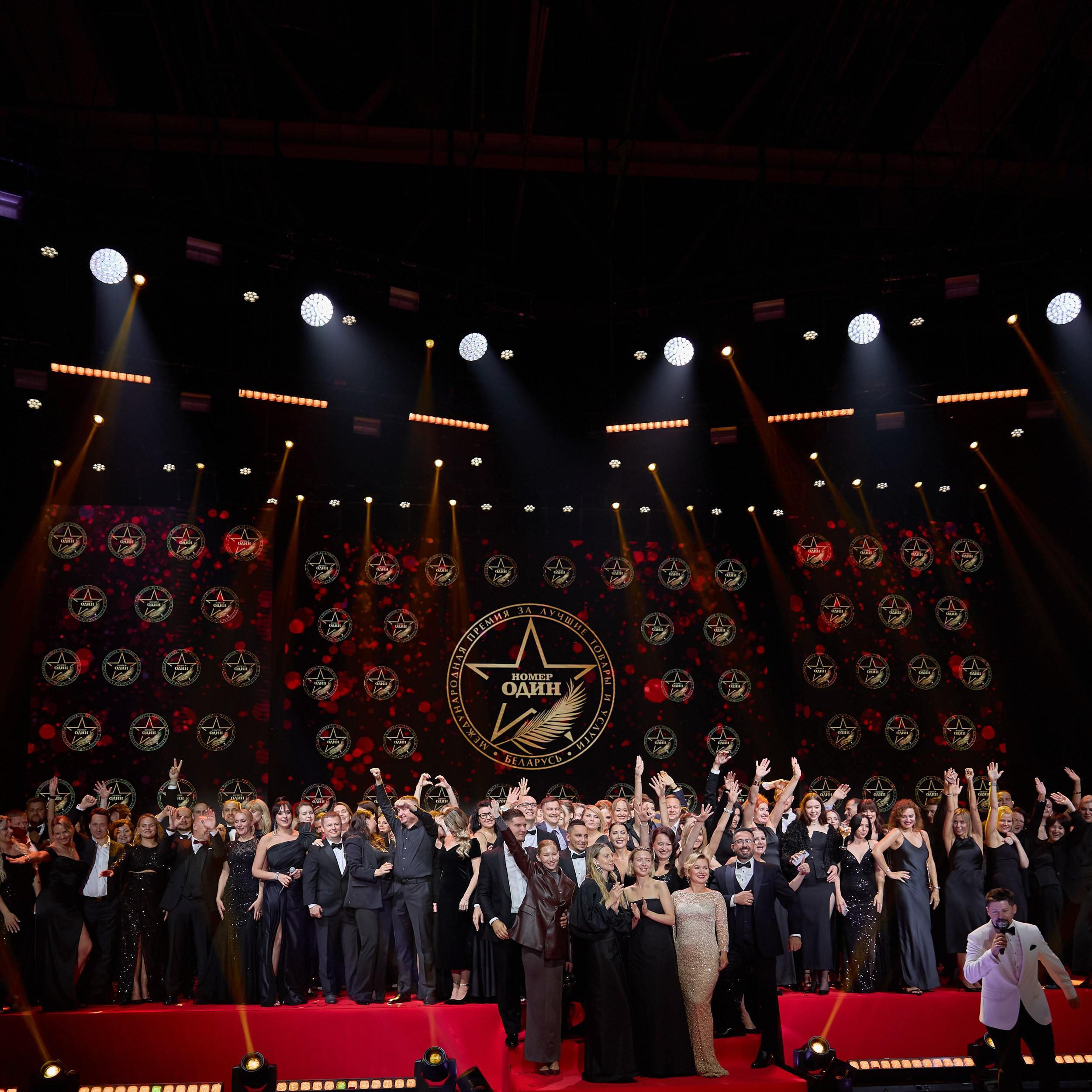 Премия № 1 (для БМК). Свадебный фотограф в Минске в Москве в РБ Анатолий Полишко