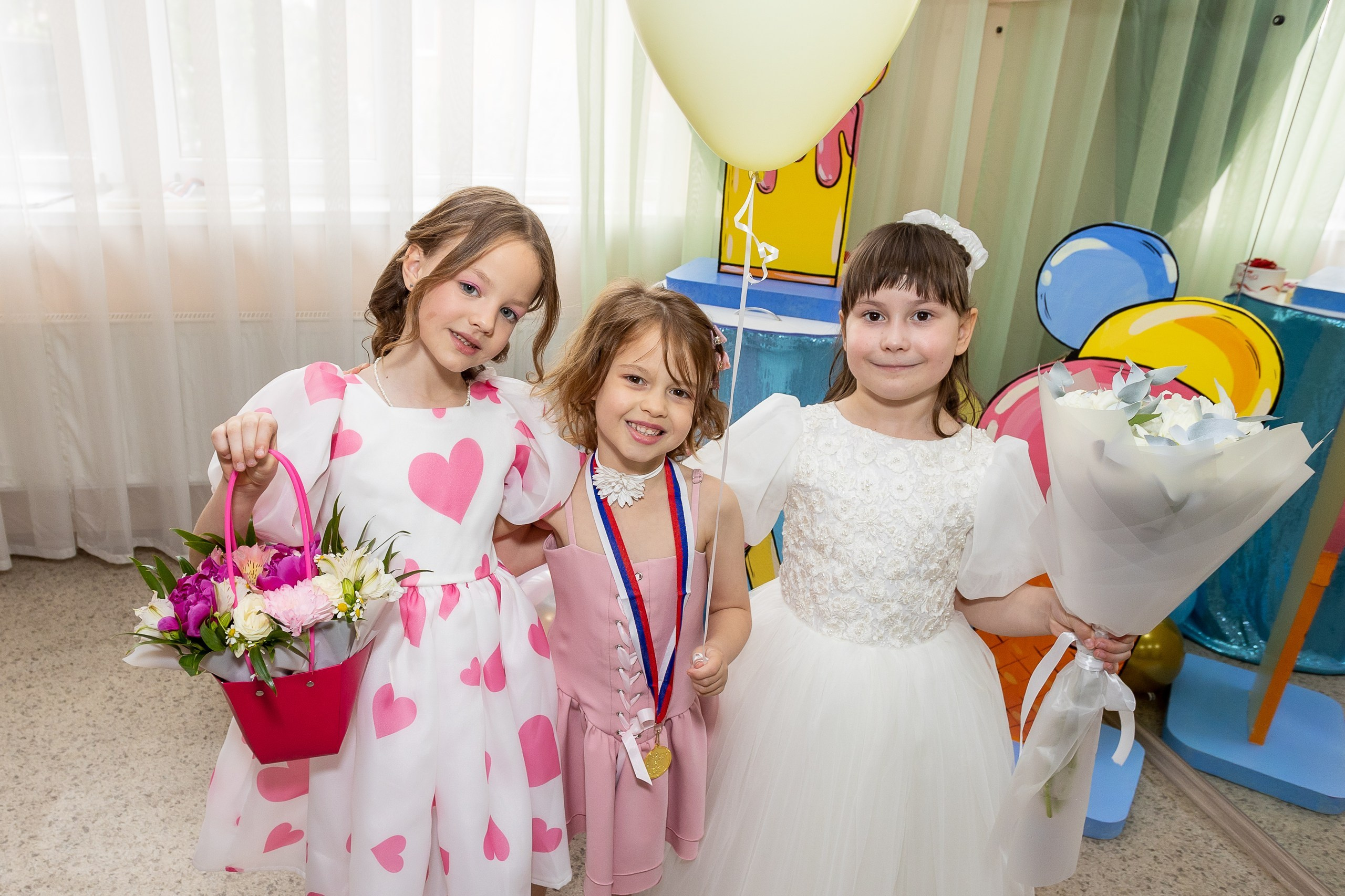 Выпускной Детский сад, 2 часа, 8000. Выпускные альбомы Майкоп, Краснодар Елена Золотарева