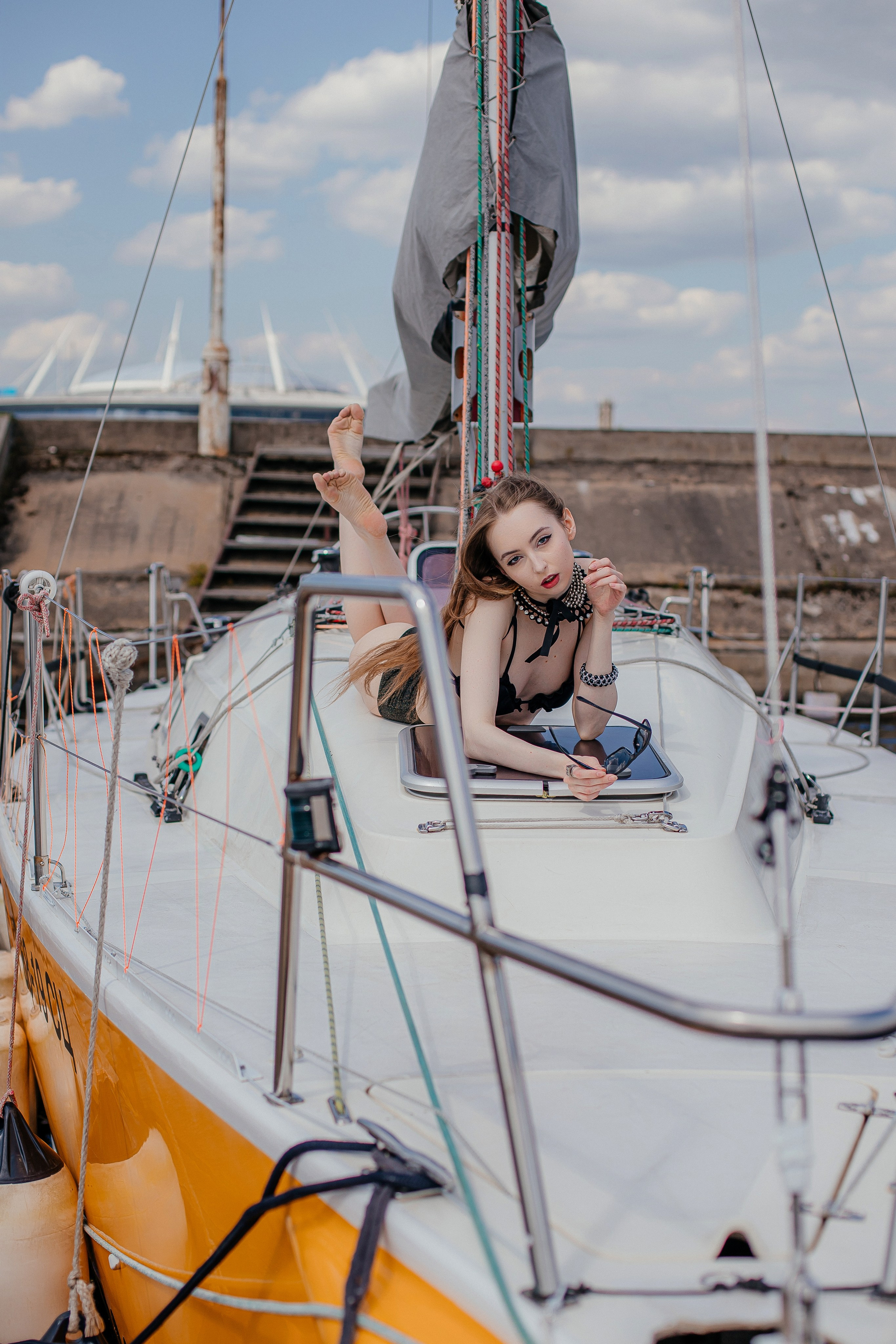Девушки на яхте 2024. Elena Sova — семейный и женский фотограф в Санкт-Петербурге