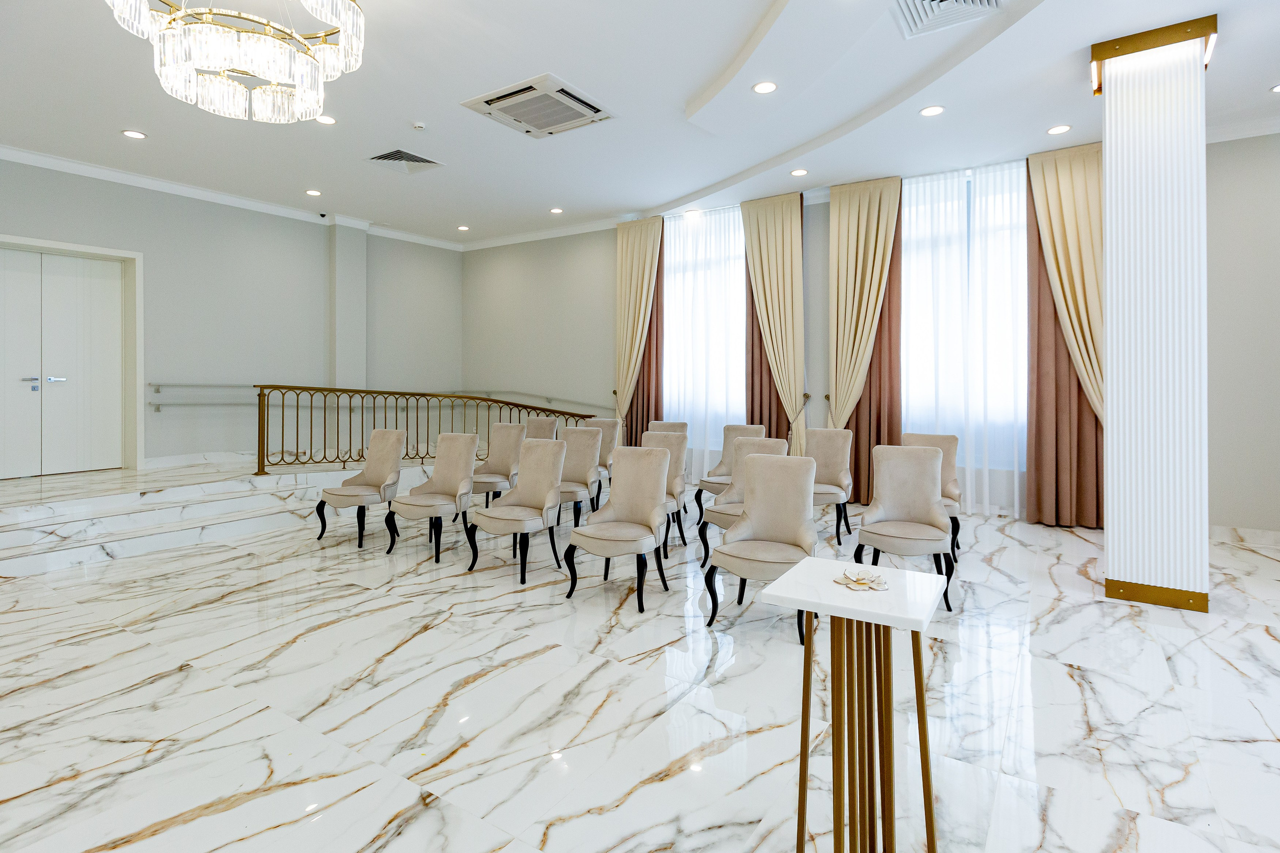 Шипиловский ЗАГС (г.Москва). Профессиональный фотограф Natali Aieteia