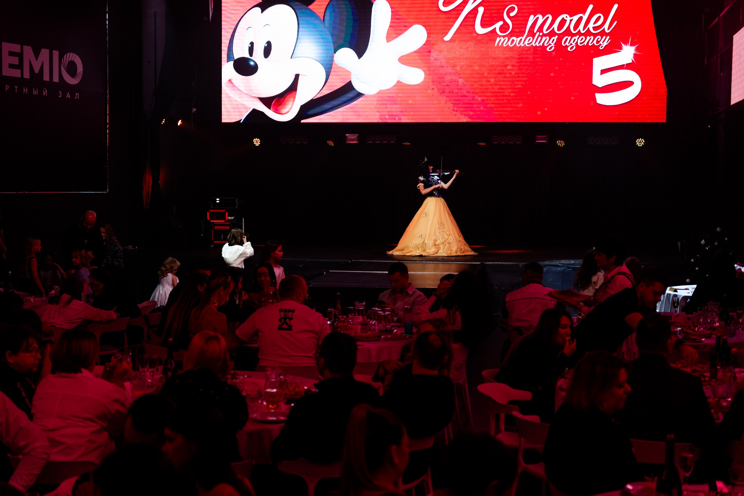 Юбилей КС Моделс. Репортажный и портретный фотограф в Нижнем Новгороде Максим Горшков