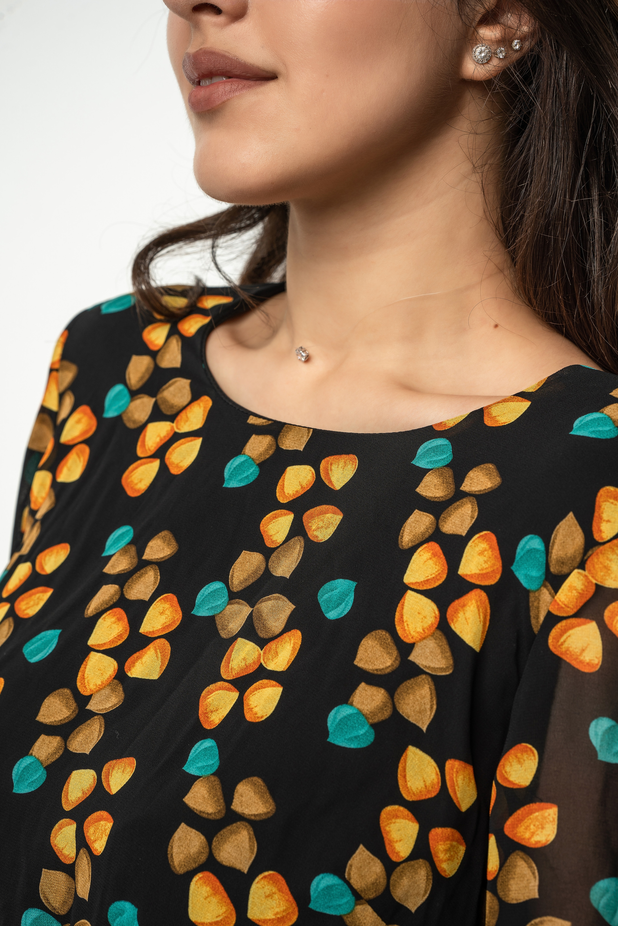 Сьемка платьев для wildberries Сочи. Фотограф Сочи