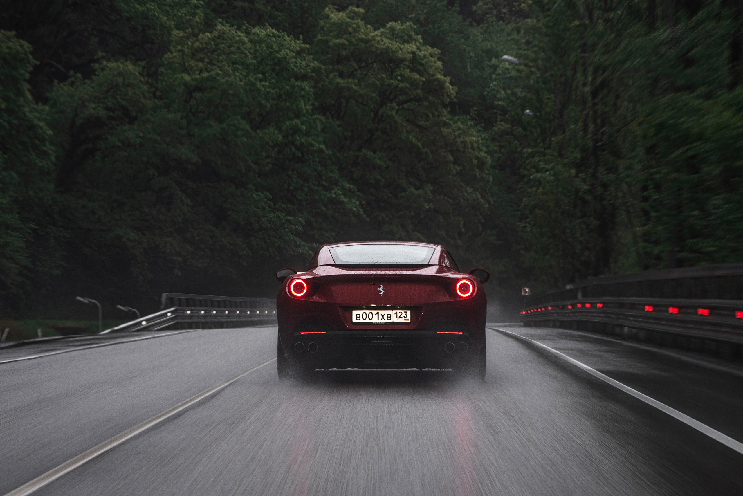 Фотограф на спорткарах. Фотограф Сочи