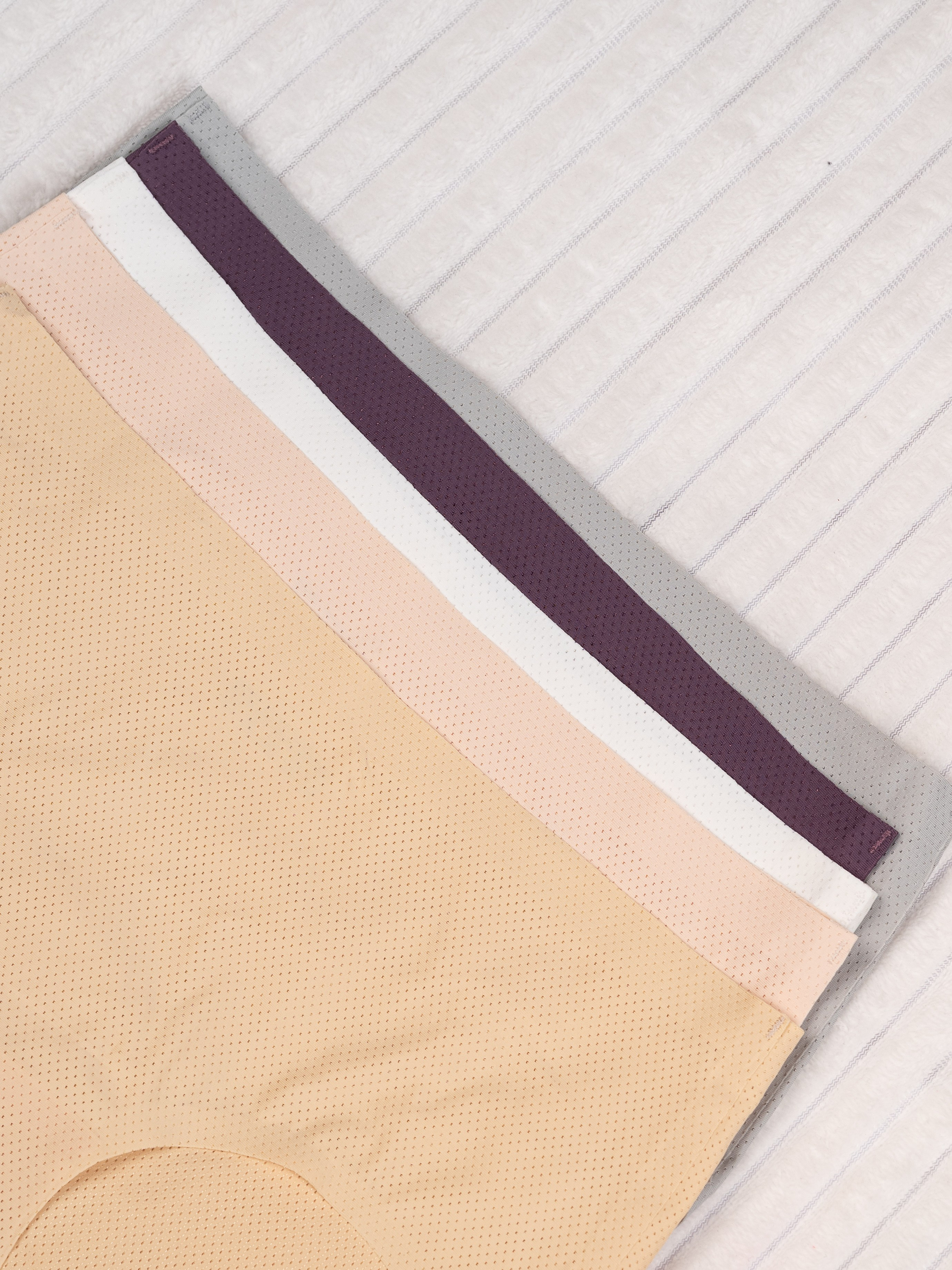 Женское нижнее белье серия 1. Предметный фотограф, фото для маркетплейсов Пятигорск, КМВ