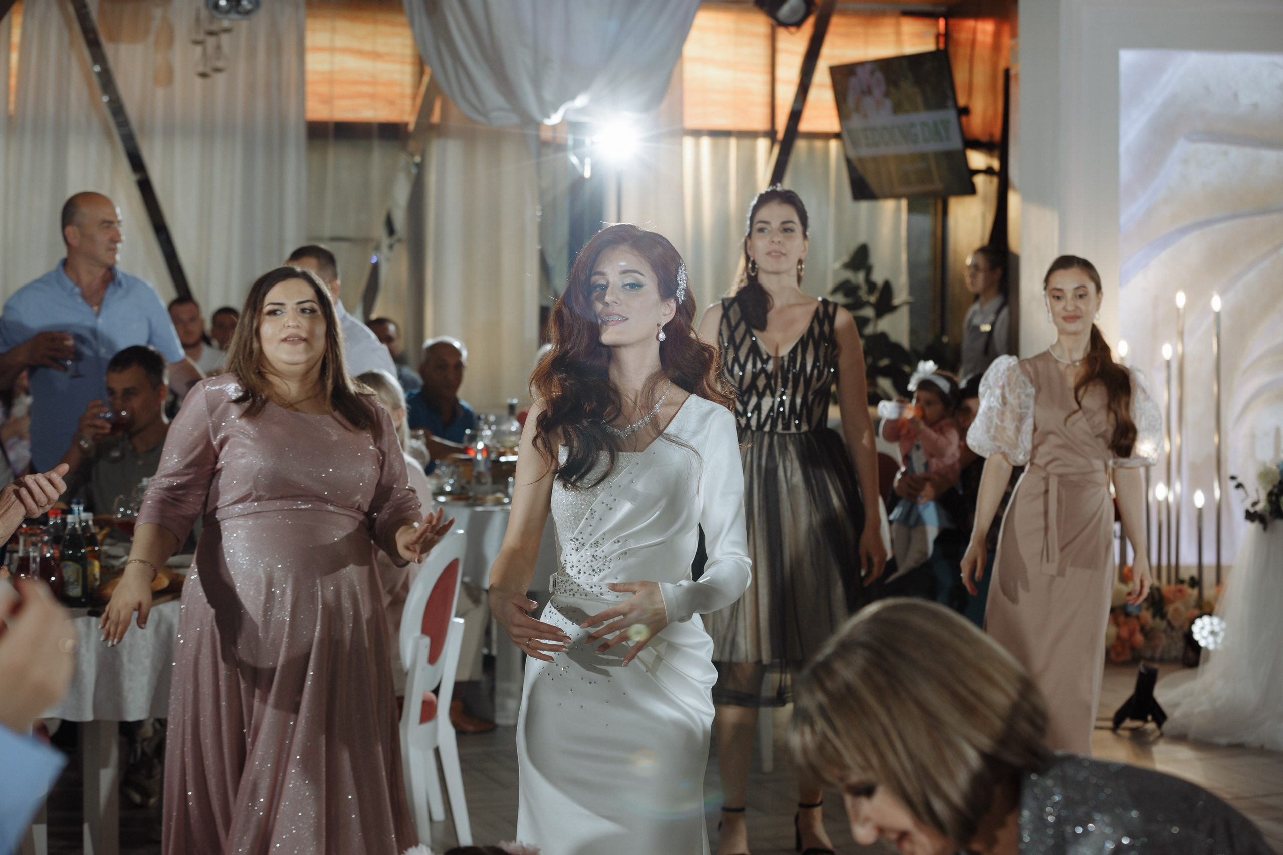 Степан и Элянора (полный день). Свадебный фотограф