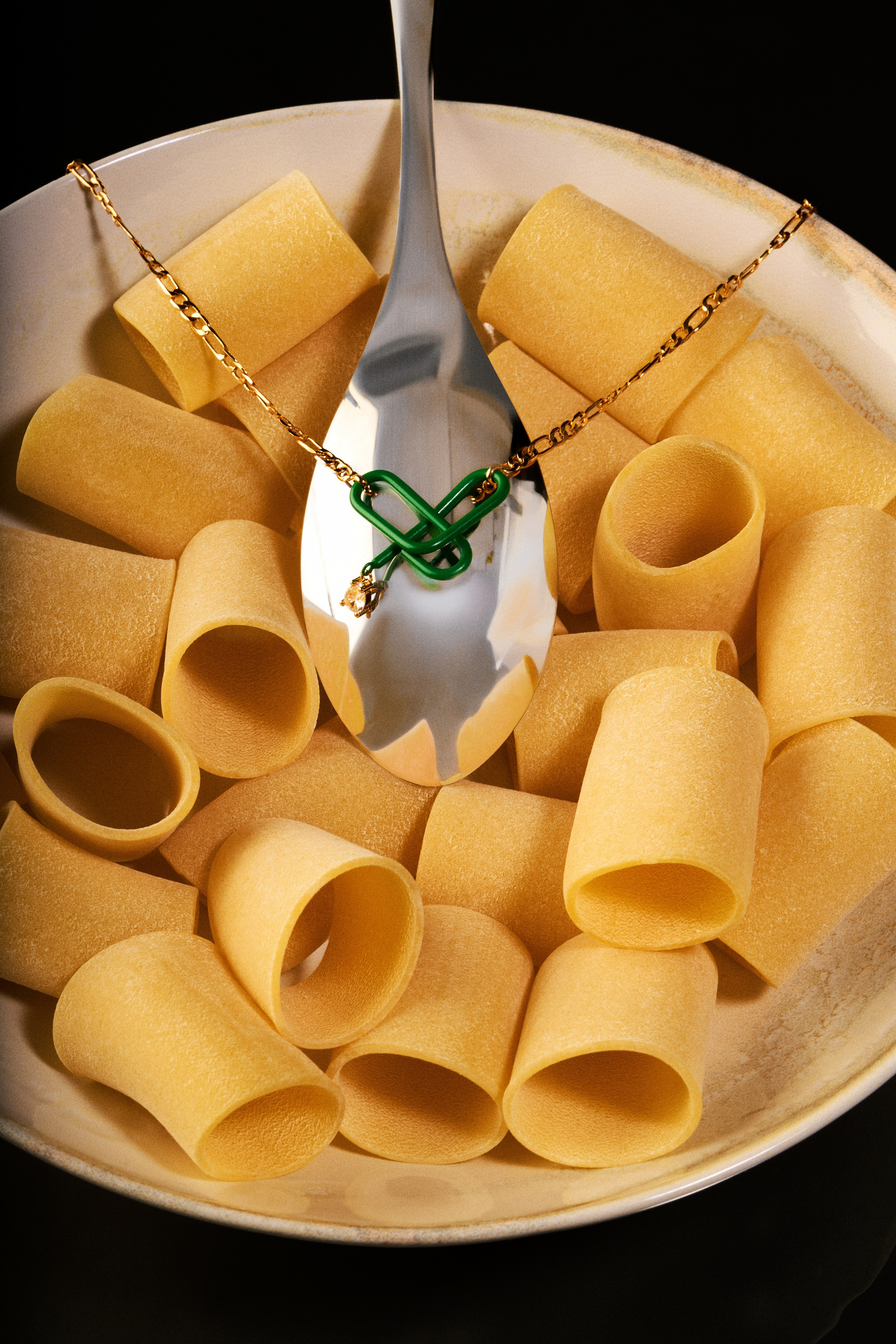 Jewelry. Retouching service