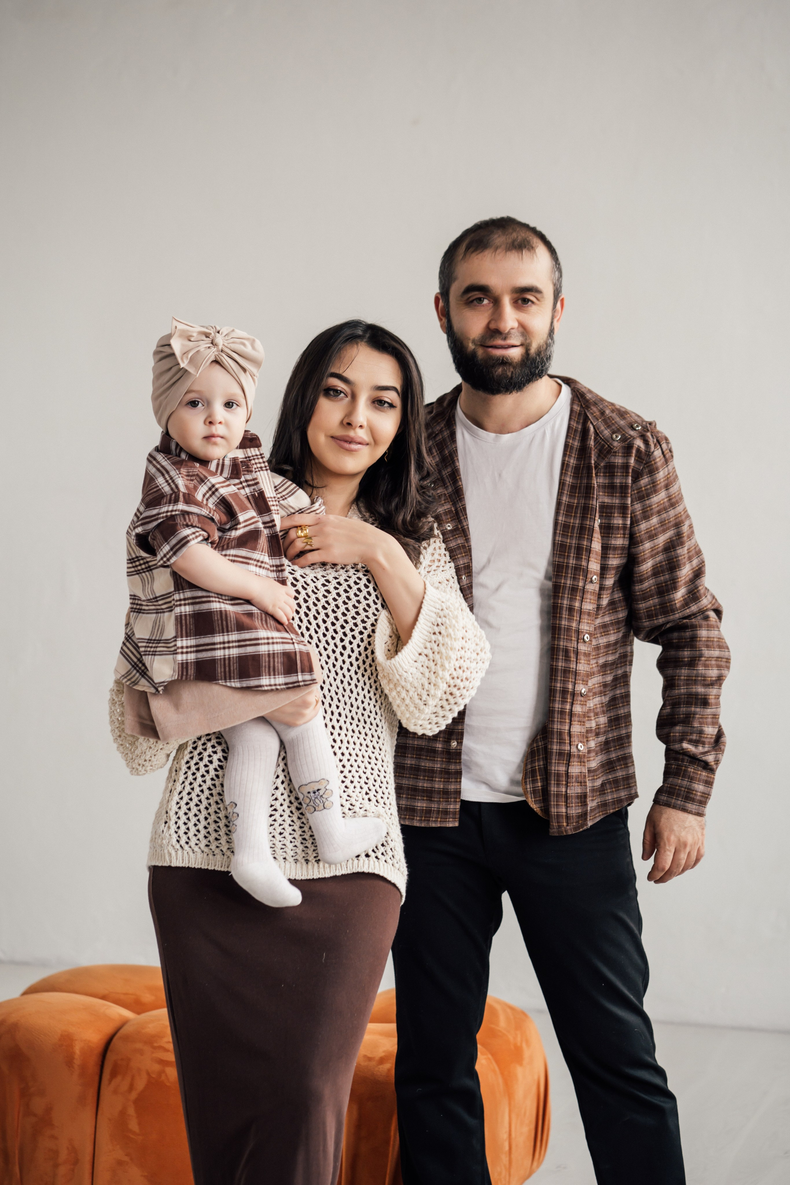 Нюр и Карина. Фотограф Инна Абакарова|Выпускные альбомы и фотосессии в Нальчике