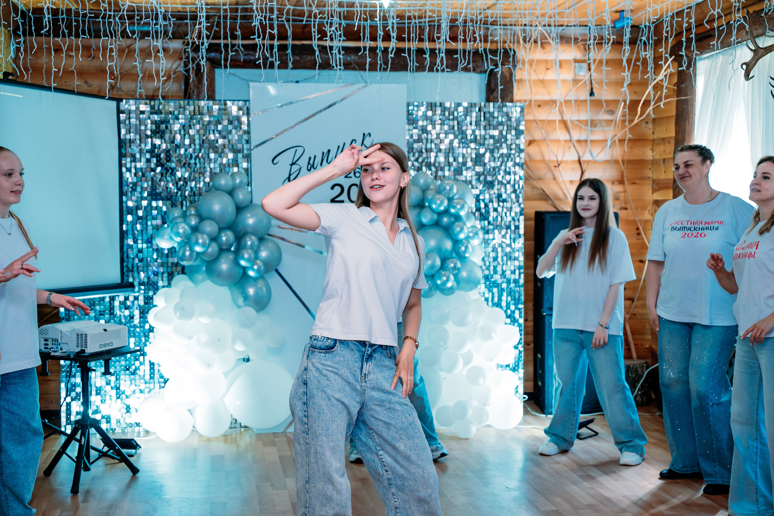 Выпускной 2026 школа 25. Фотограф Алёна Царькова. Киселевск