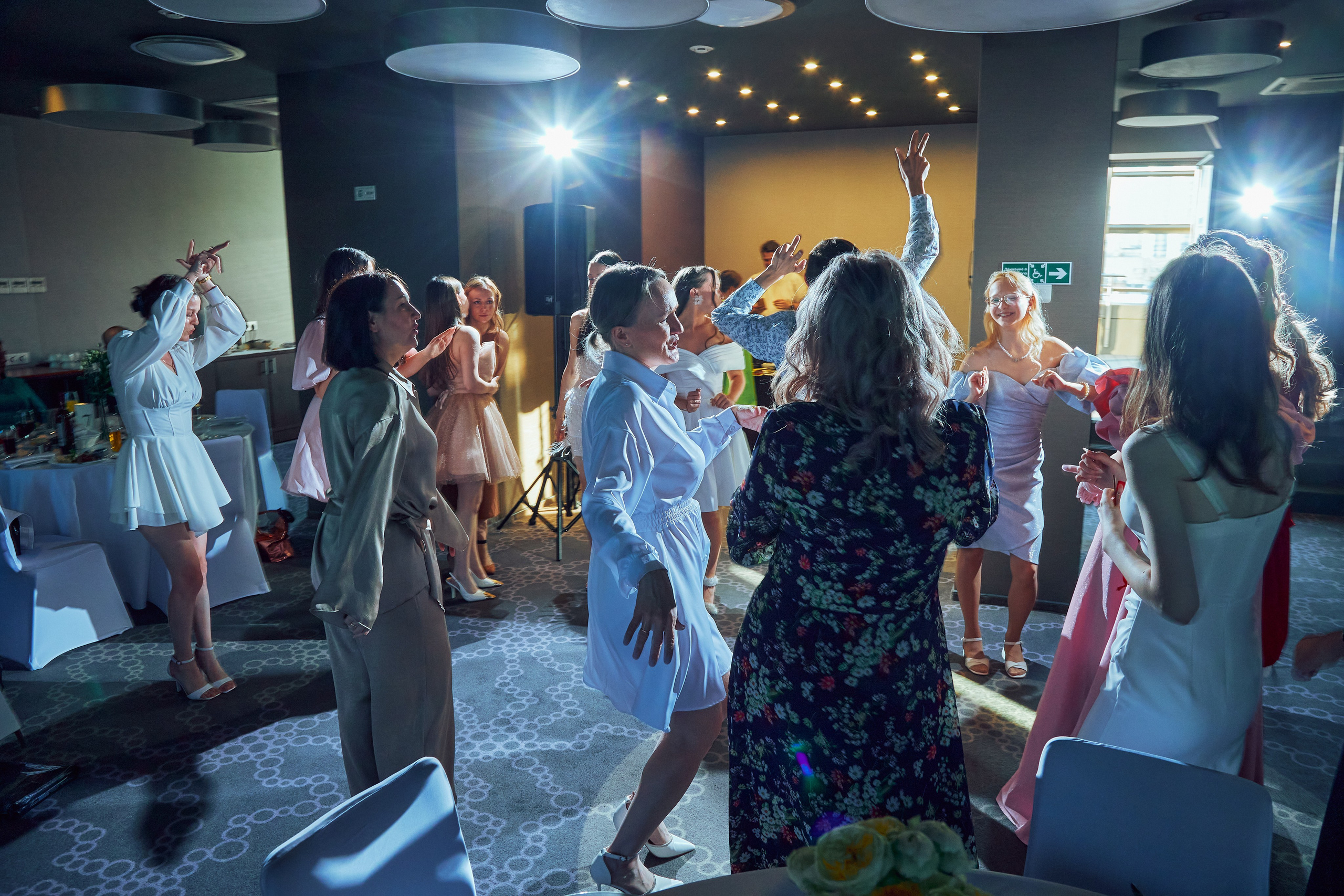 Выпускные 9-й и 11-й класс. Фотограф в Екатеринбурге Булат Хамитов