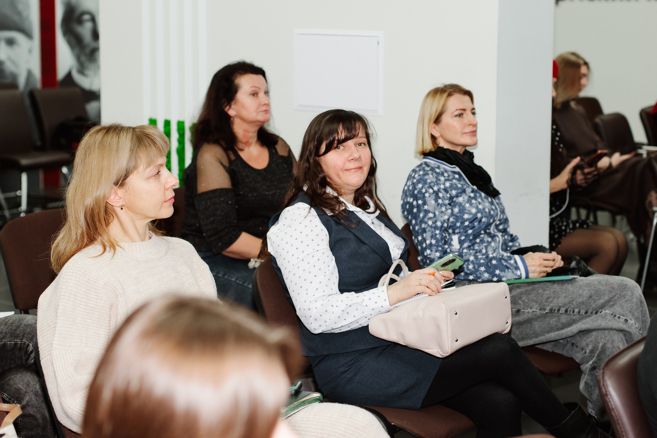 Семинар «Эффективные продажи». Контентный фотограф в Перми Натали Кытманова