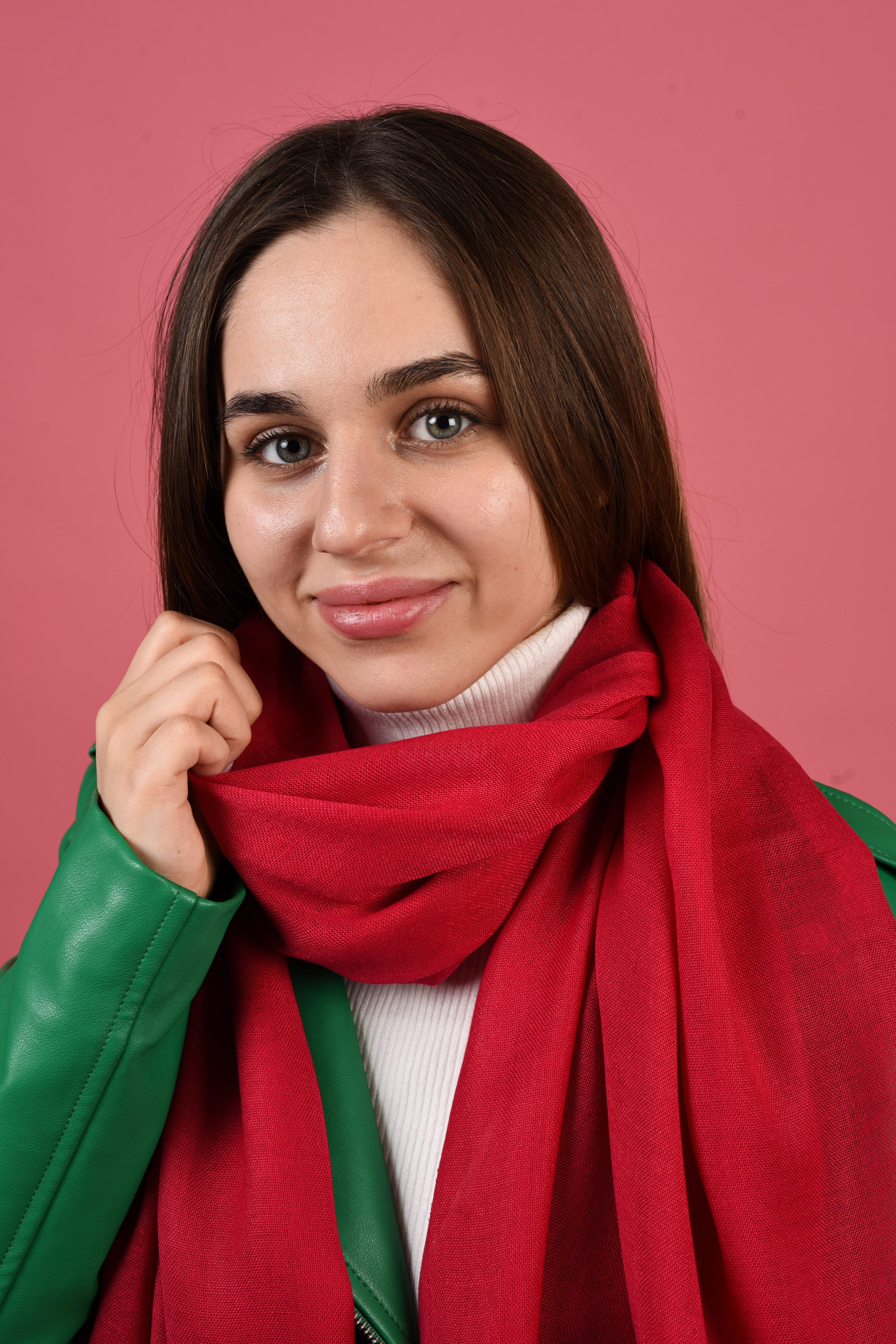 Шарфы для маркетплейс. Семейный и детский фотограф во Фрязино, Ивантеевке и Щелково Матвеева