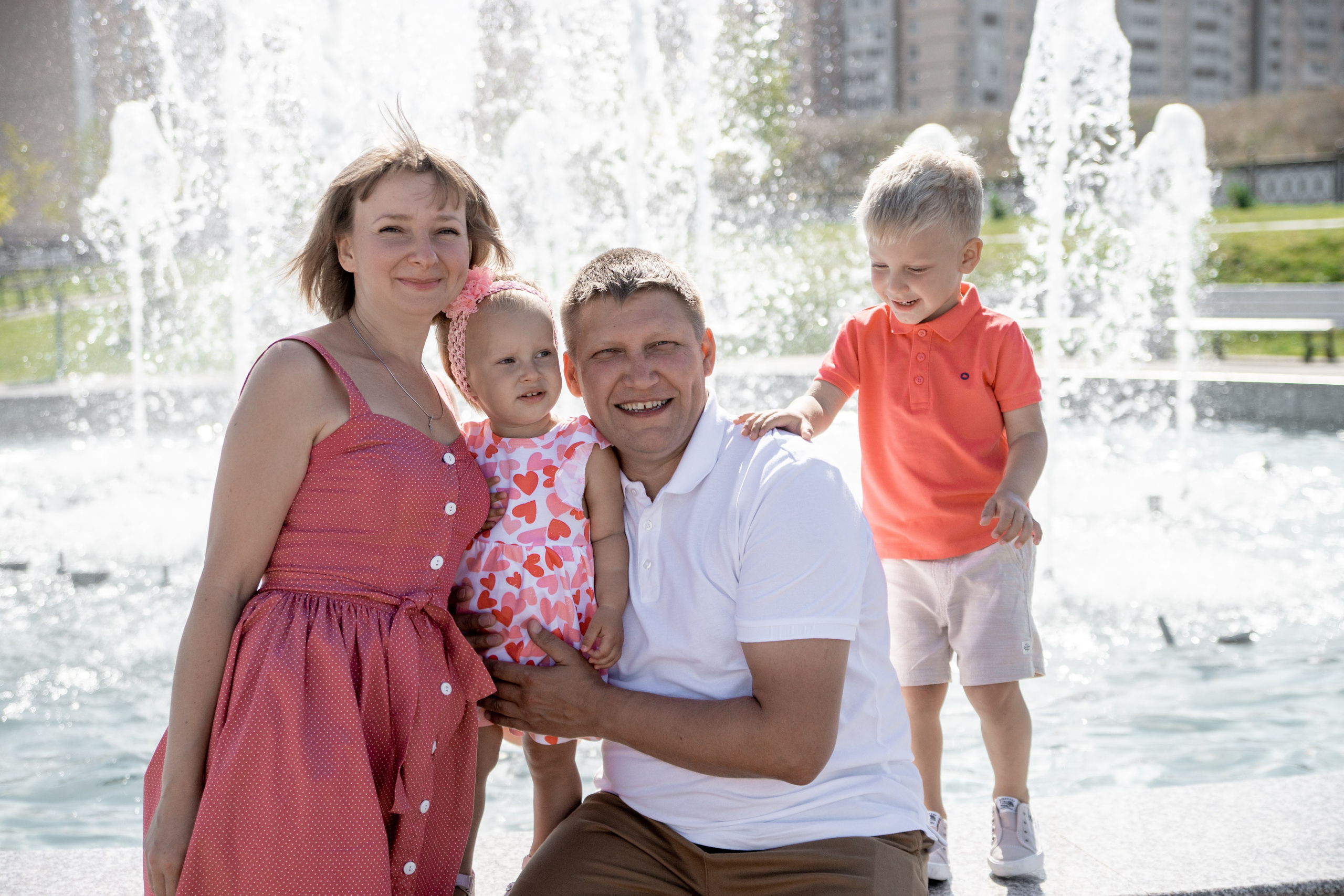 Семейная городская прогулка. Ольга Плаксина фотограф в Саратове