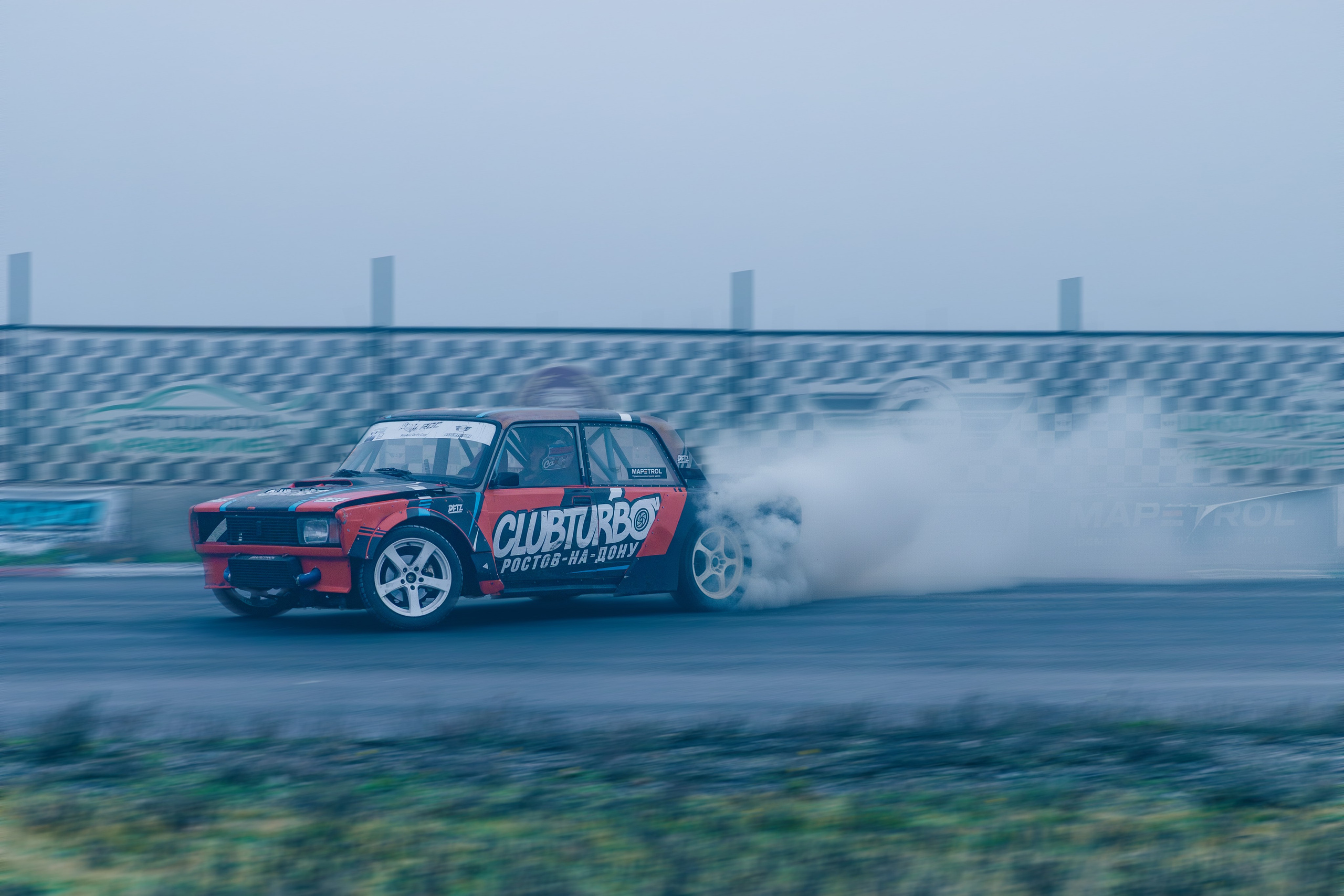 Фотосъёмка профессионального зимнего дрифта в Ростове-на-Дону. Портретный фотограф в Ростове-на-Дону Антон Казарин