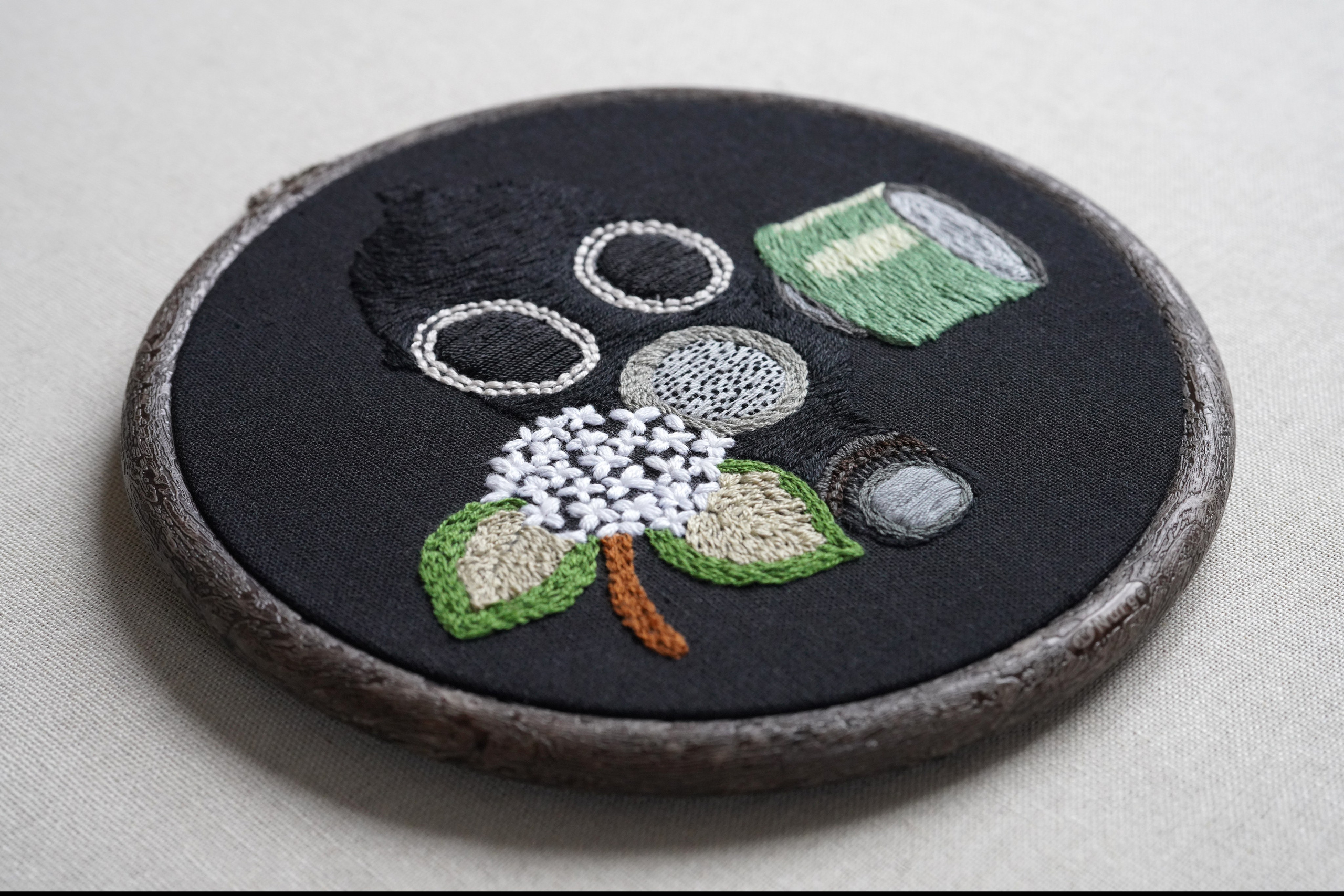 GOLDEN-DAISY. Междисциплинарная художница Мария Кокунова Санкт-Петербург