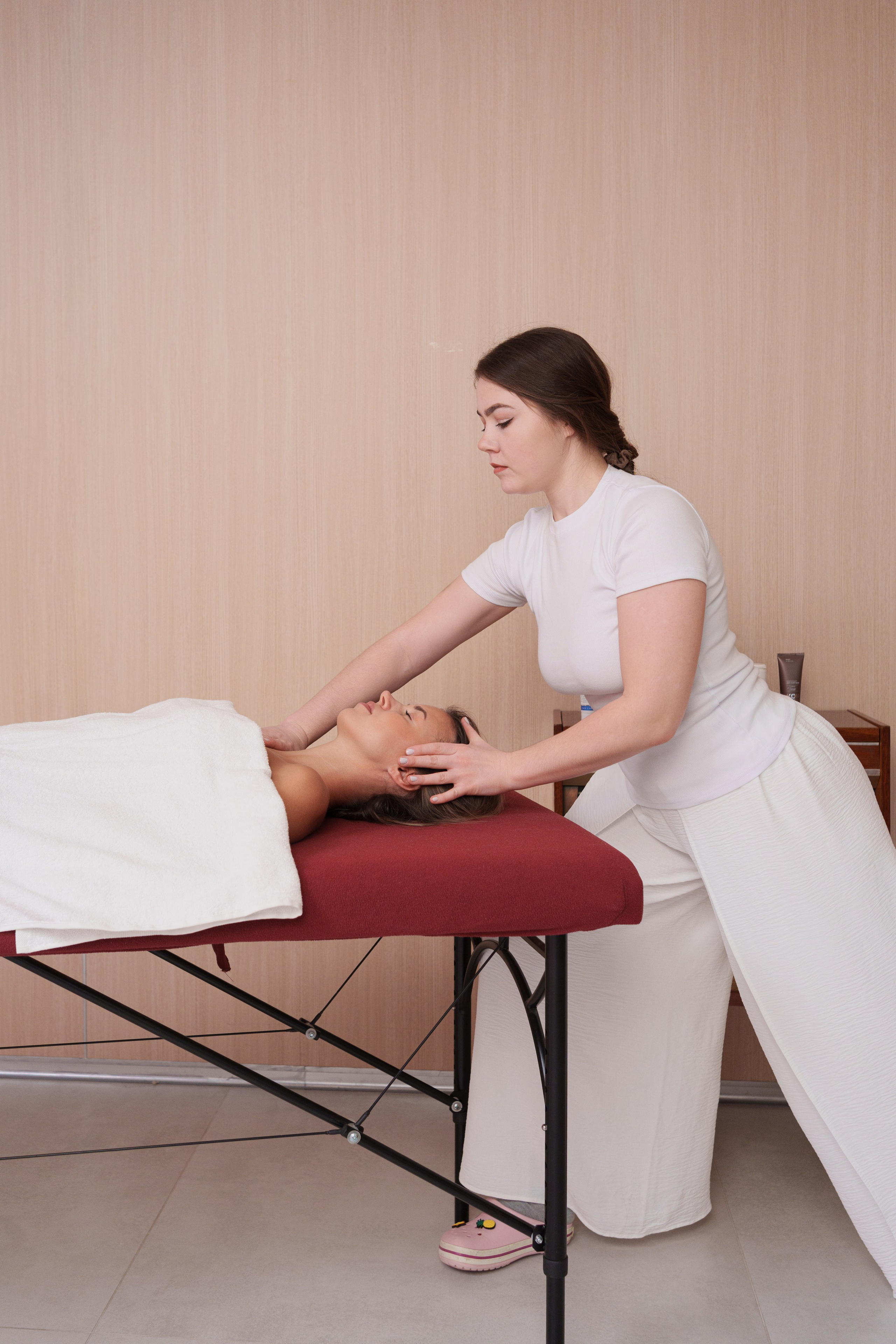 Массаж лица. Фотограф Виктория Юленкова