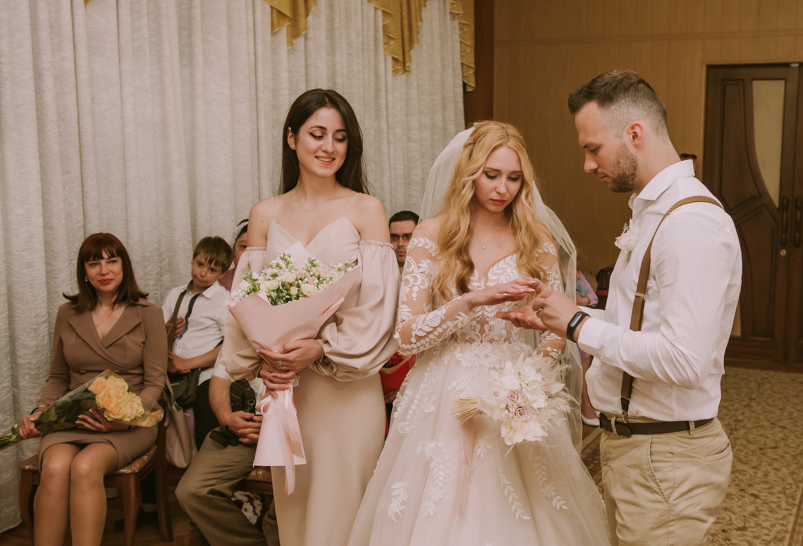 Маша и Миша (Севастополь). Свадебный, женский, семейный фотограф в Севастополе Юлия Мошенко