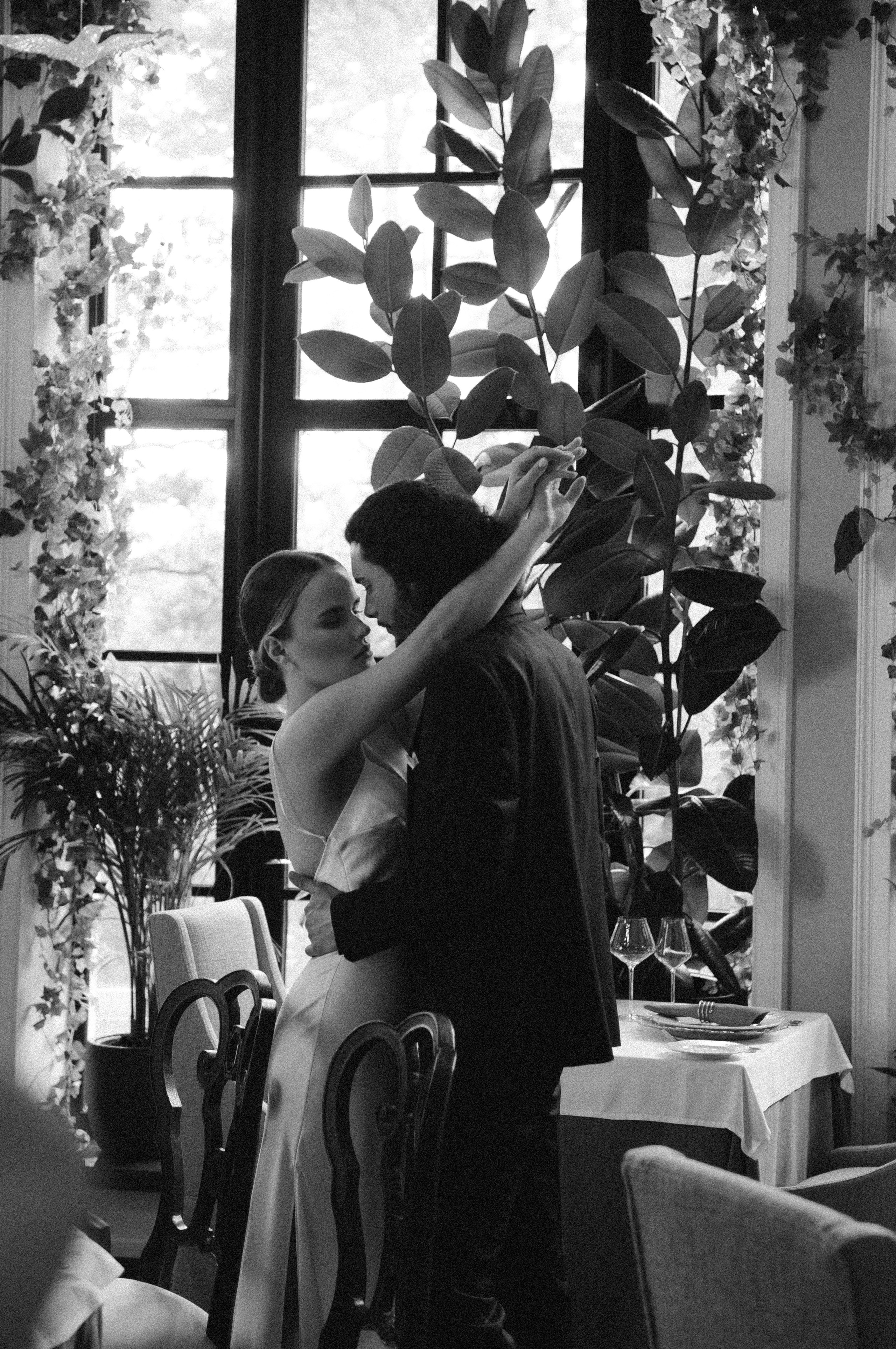 Виктория и Ростислав (Ялта). Свадебный, женский, семейный фотограф в Севастополе Юлия Мошенко