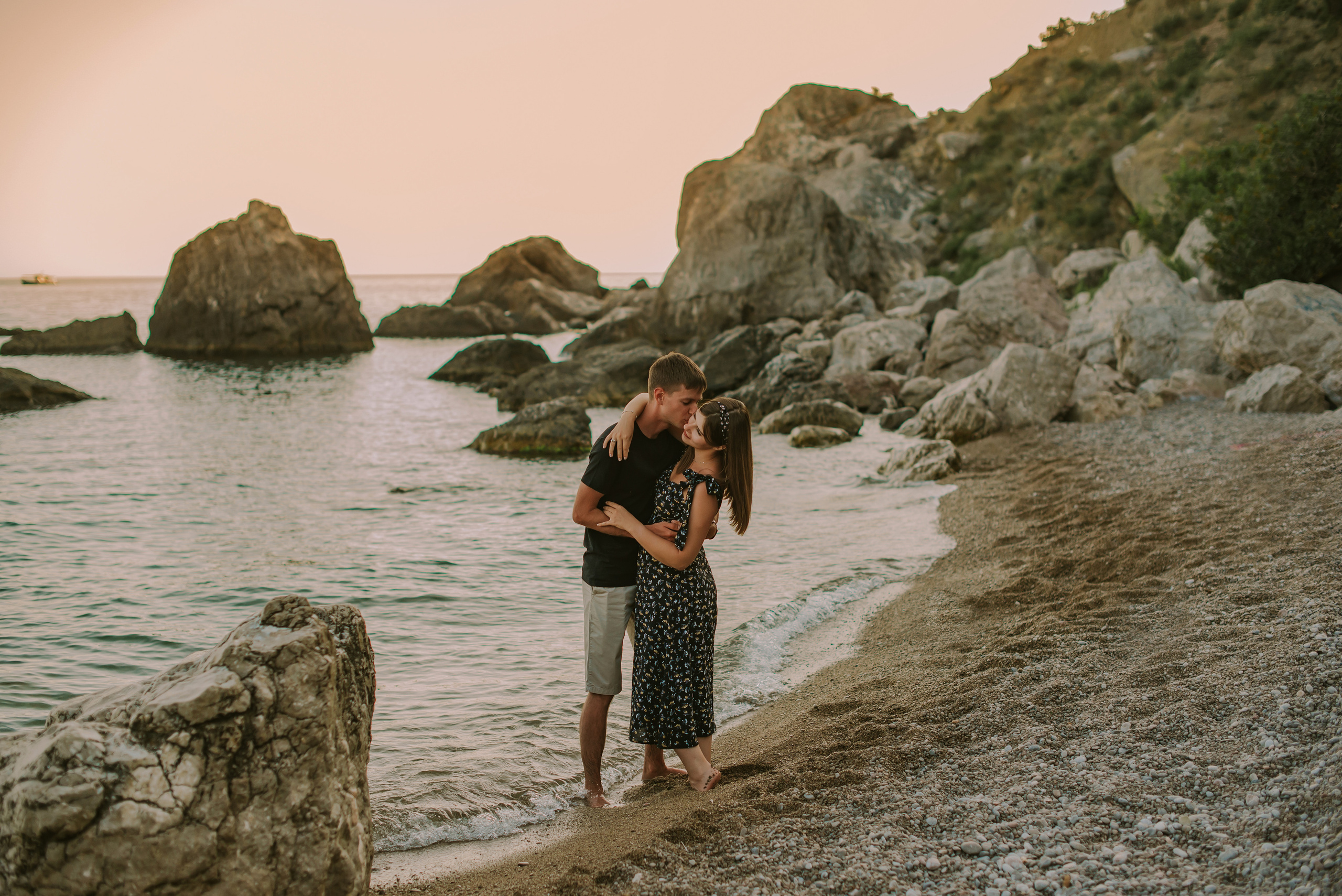 Батилиман. Свадебный, женский, семейный фотограф в Севастополе Юлия Мошенко