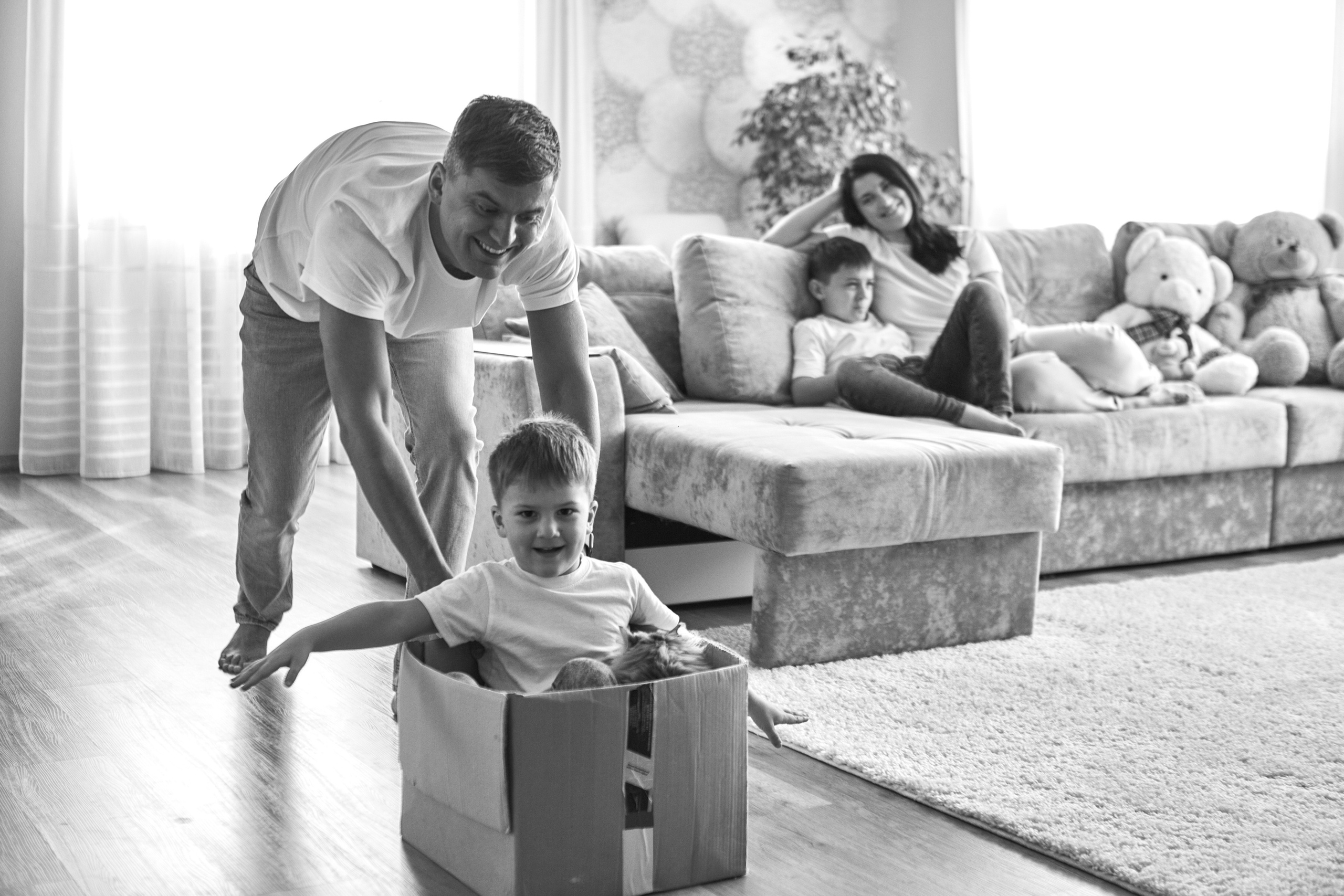 Семейная съемка в интерьере. Дима и Лена. Фотограф Челябинск — Кирилл Устюжанин
