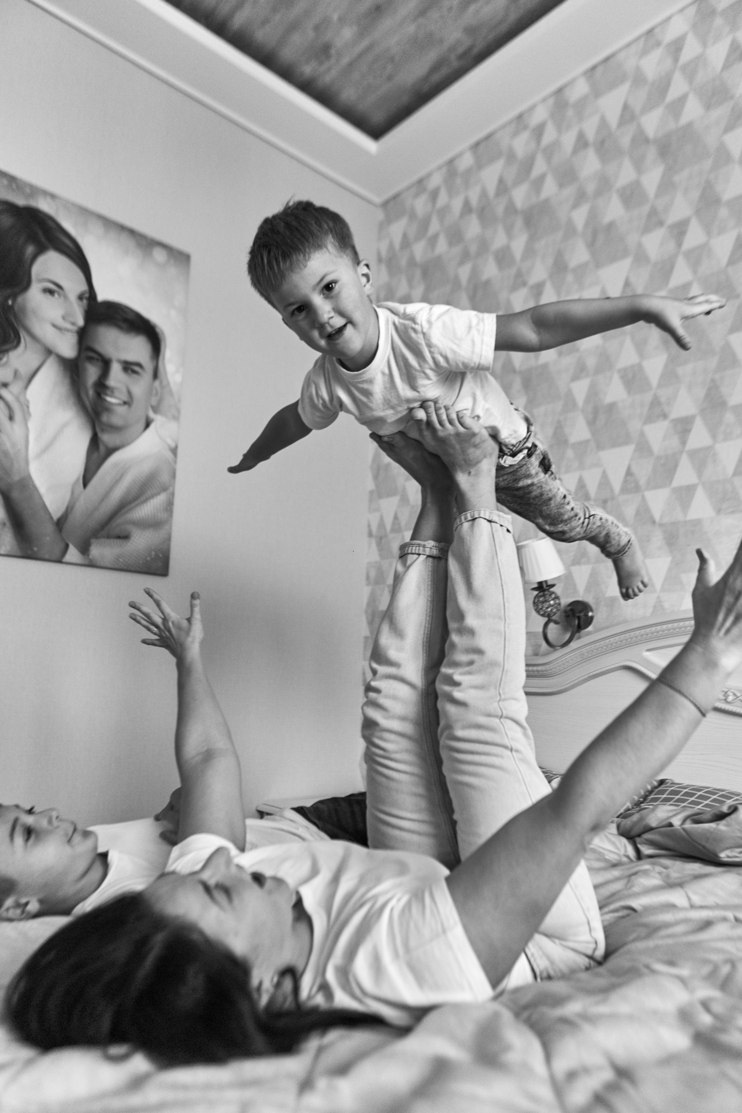 Семейная съемка в интерьере. Дима и Лена. Фотограф Челябинск — Кирилл Устюжанин