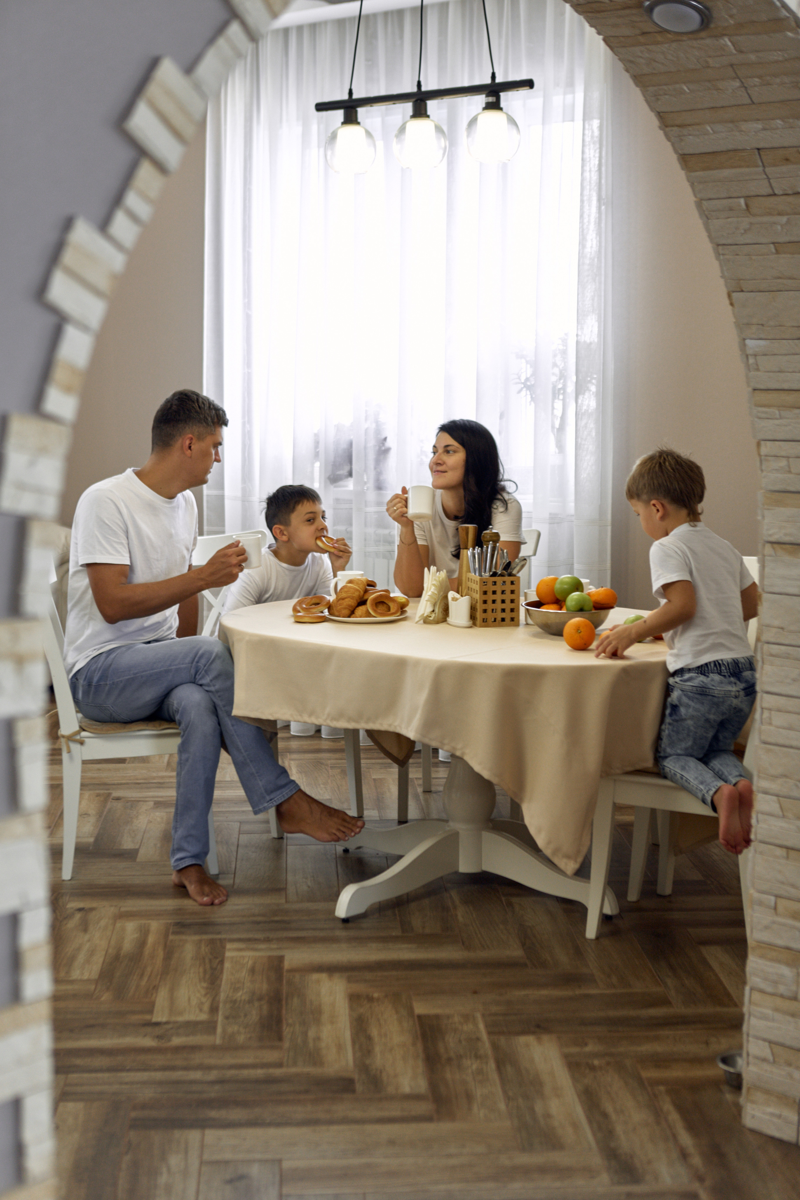Семейная съемка в интерьере. Дима и Лена. Фотограф Челябинск — Кирилл Устюжанин