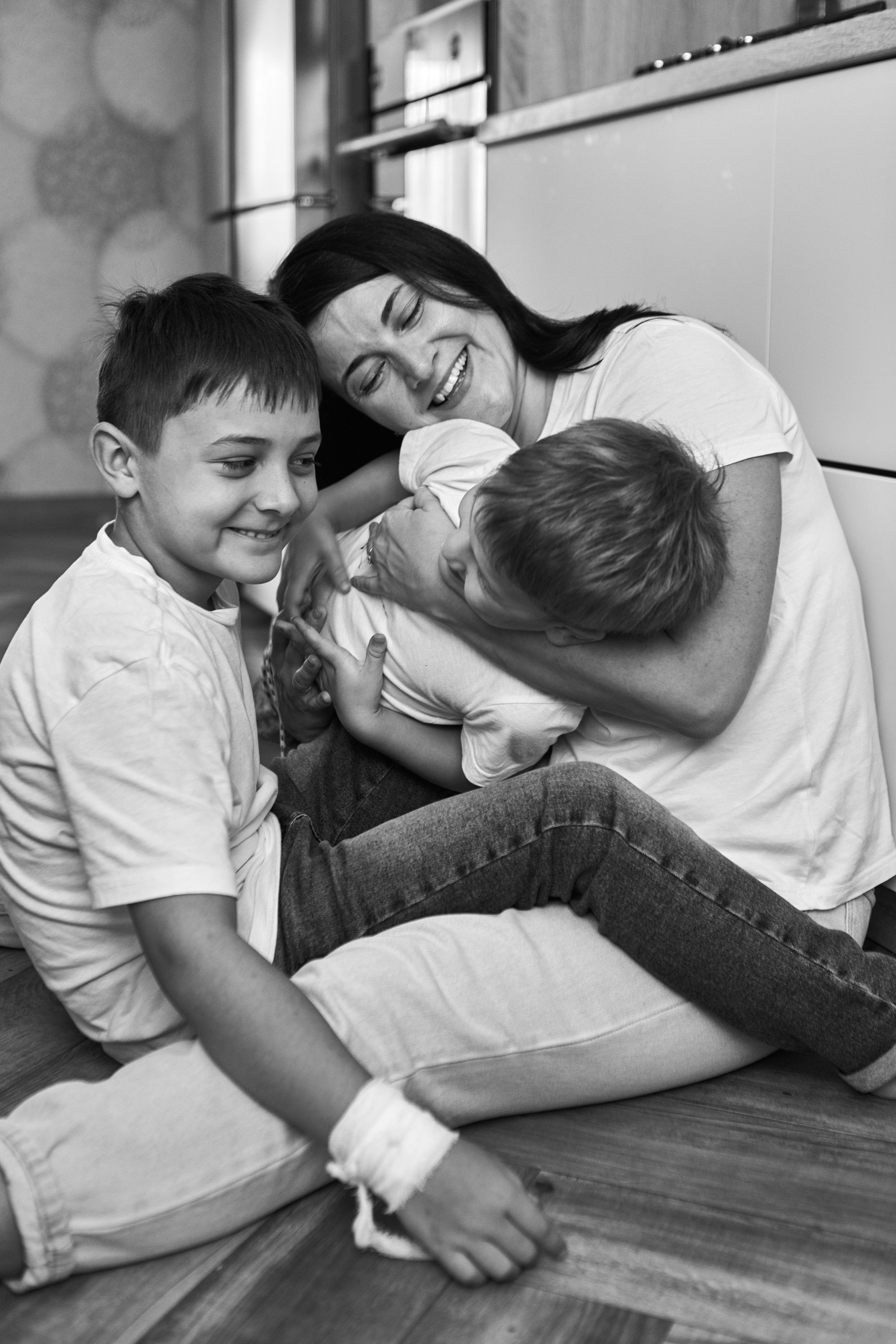 Семейная съёмка в интерьере. Фотограф Челябинск — Кирилл Устюжанин