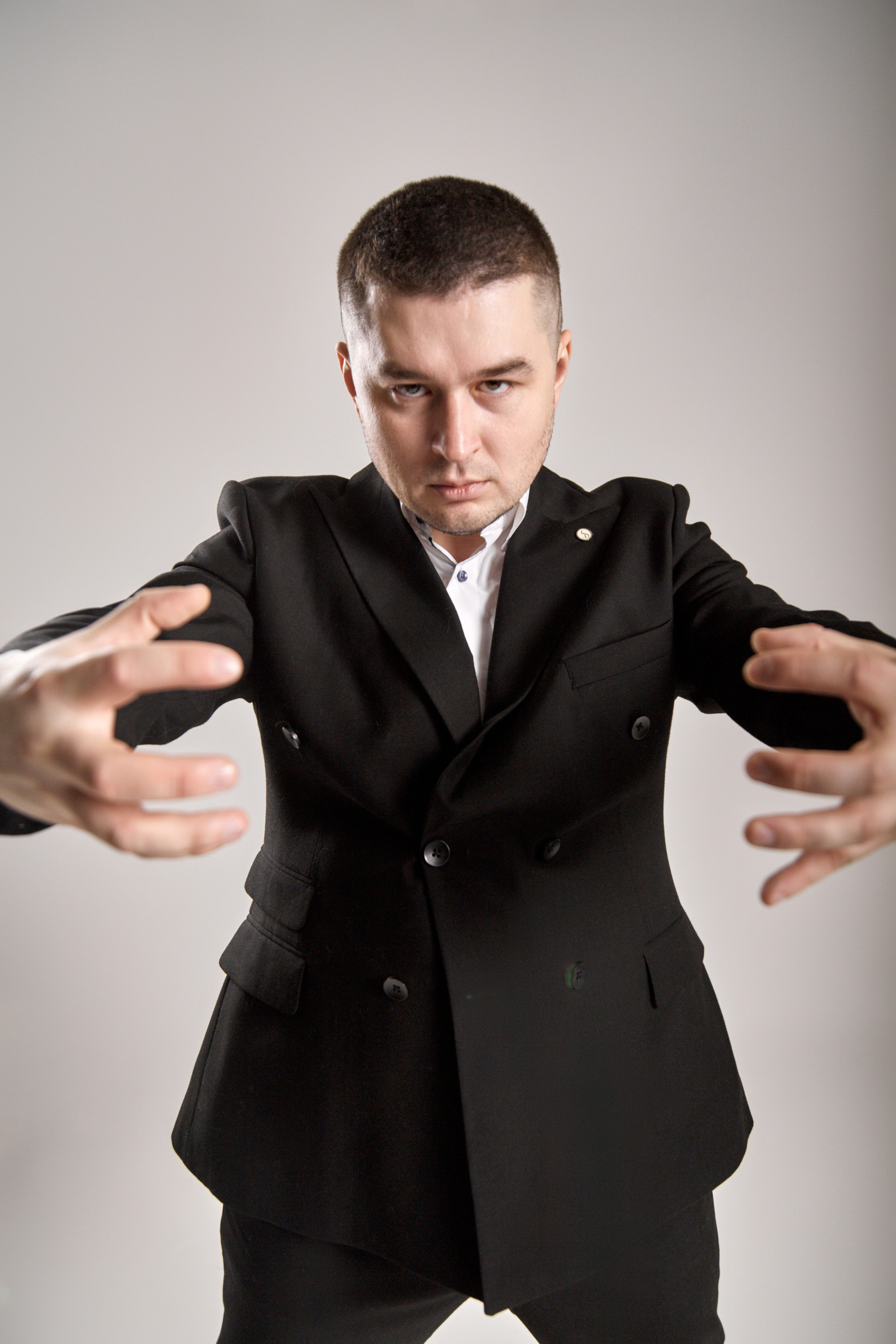 Руслан Гасимов — Ведущий. Фотограф Челябинск — Кирилл Устюжанин