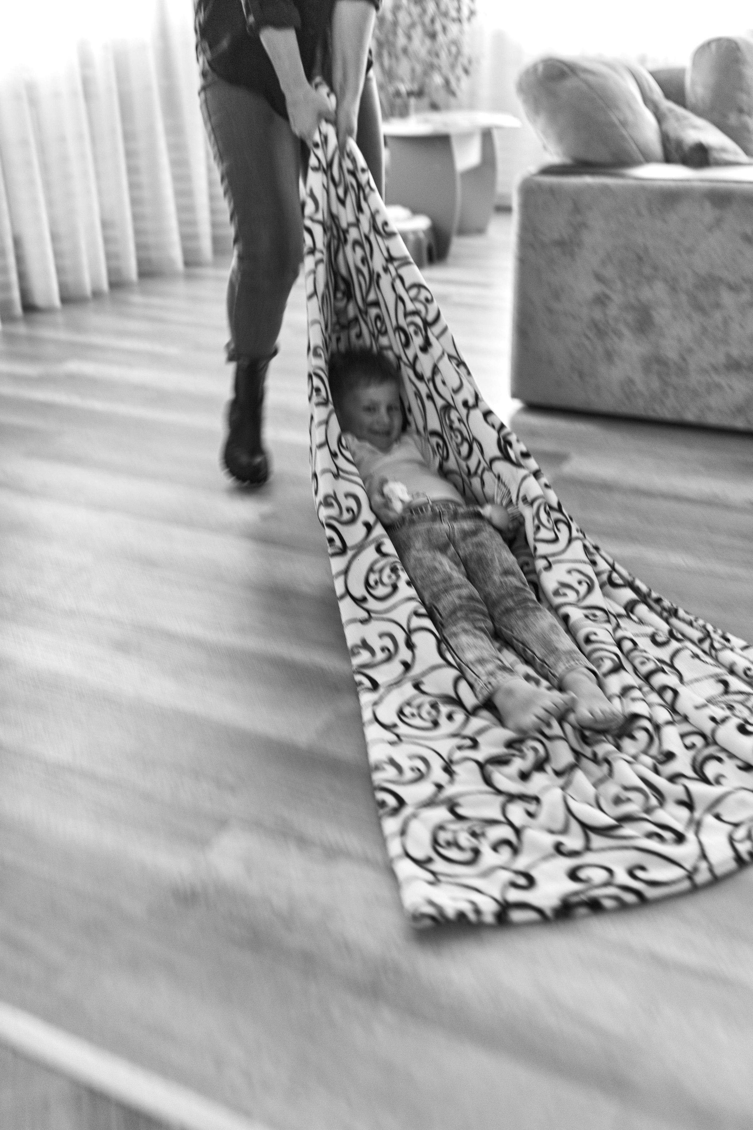 Семейная съемка в интерьере. Дима и Лена. Фотограф Челябинск — Кирилл Устюжанин