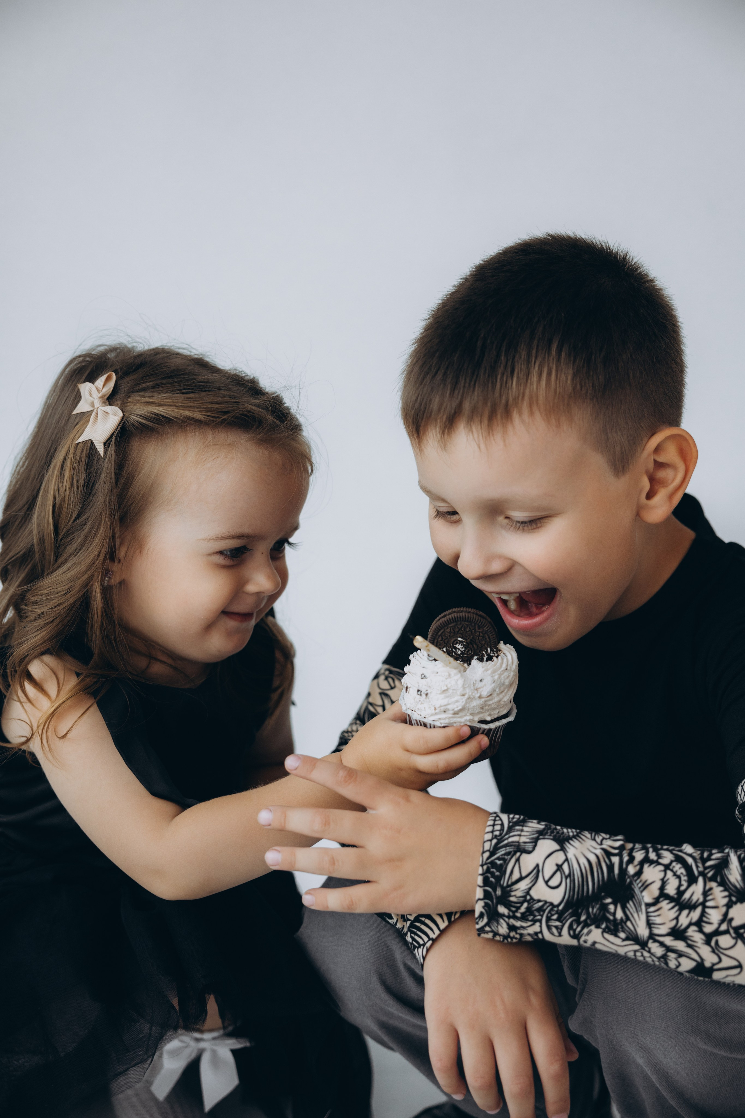 В студии ко дню рождения. Свадебный, семейный фотограф в Иркутске Светлана Макаричева