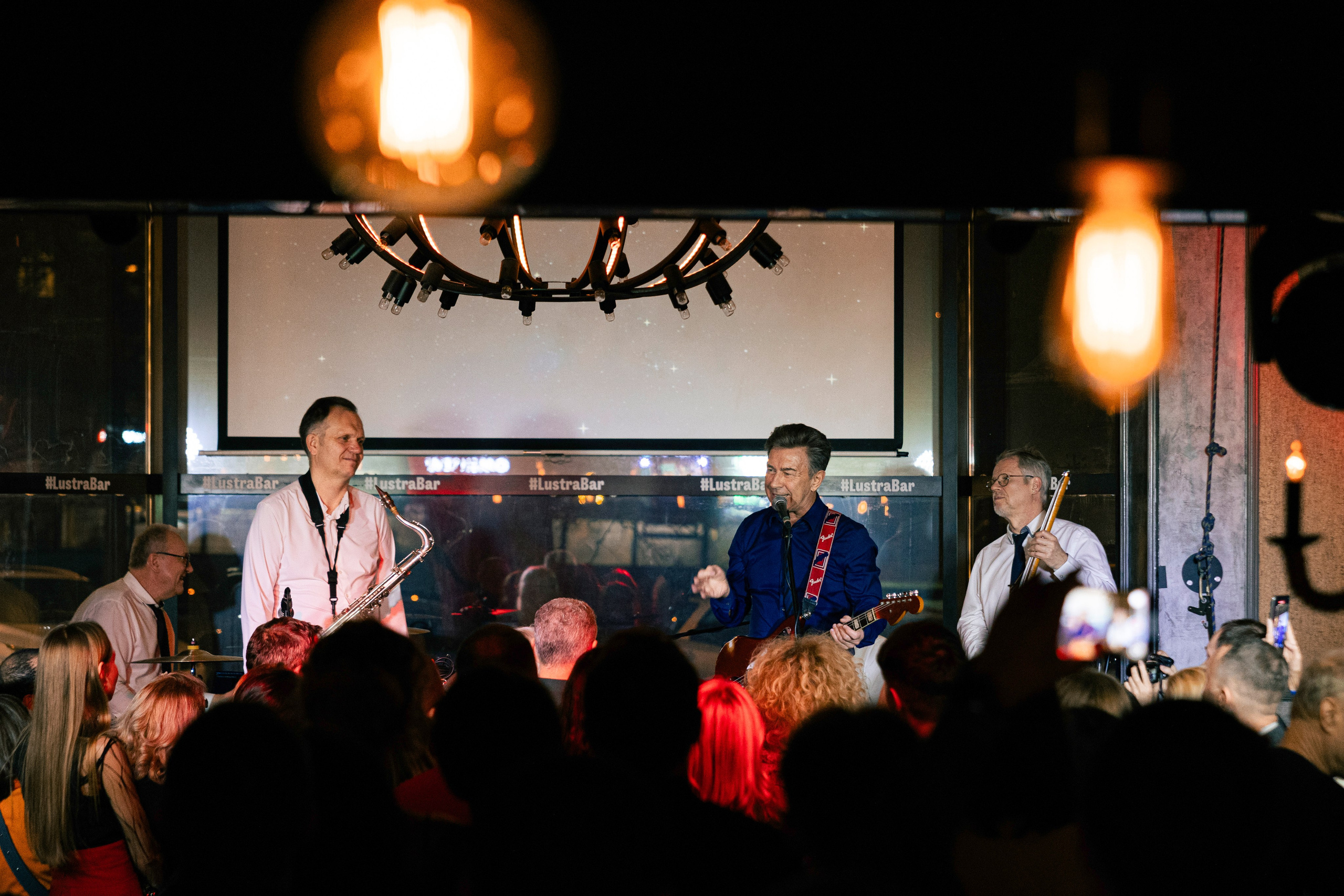 Выступление группы Сюткин. Концертный фотограф в Москве Алексей Вовк