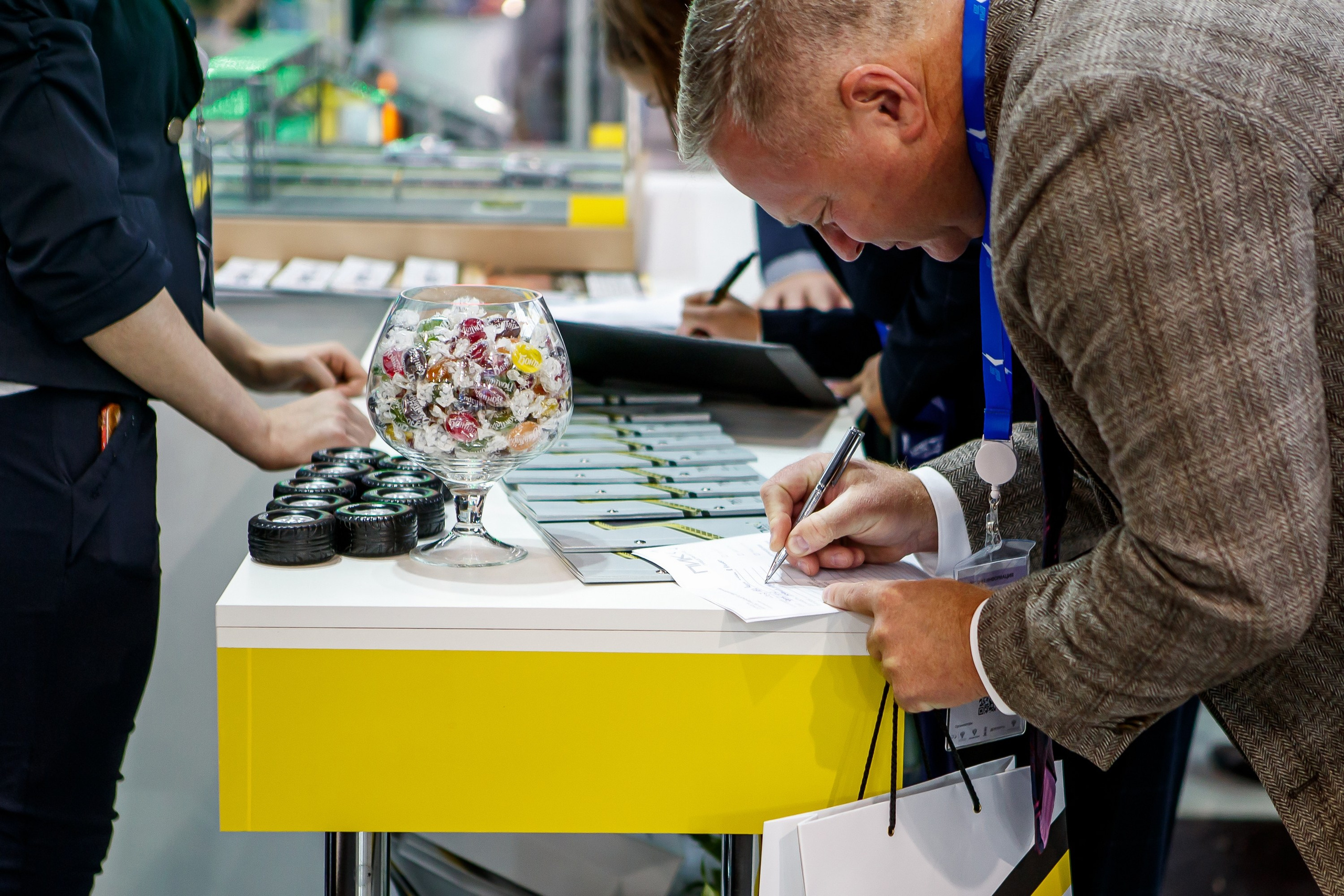 Фотосъёмка работы стенда для Предприятия ПИК. Фотограф на выставку в Москве