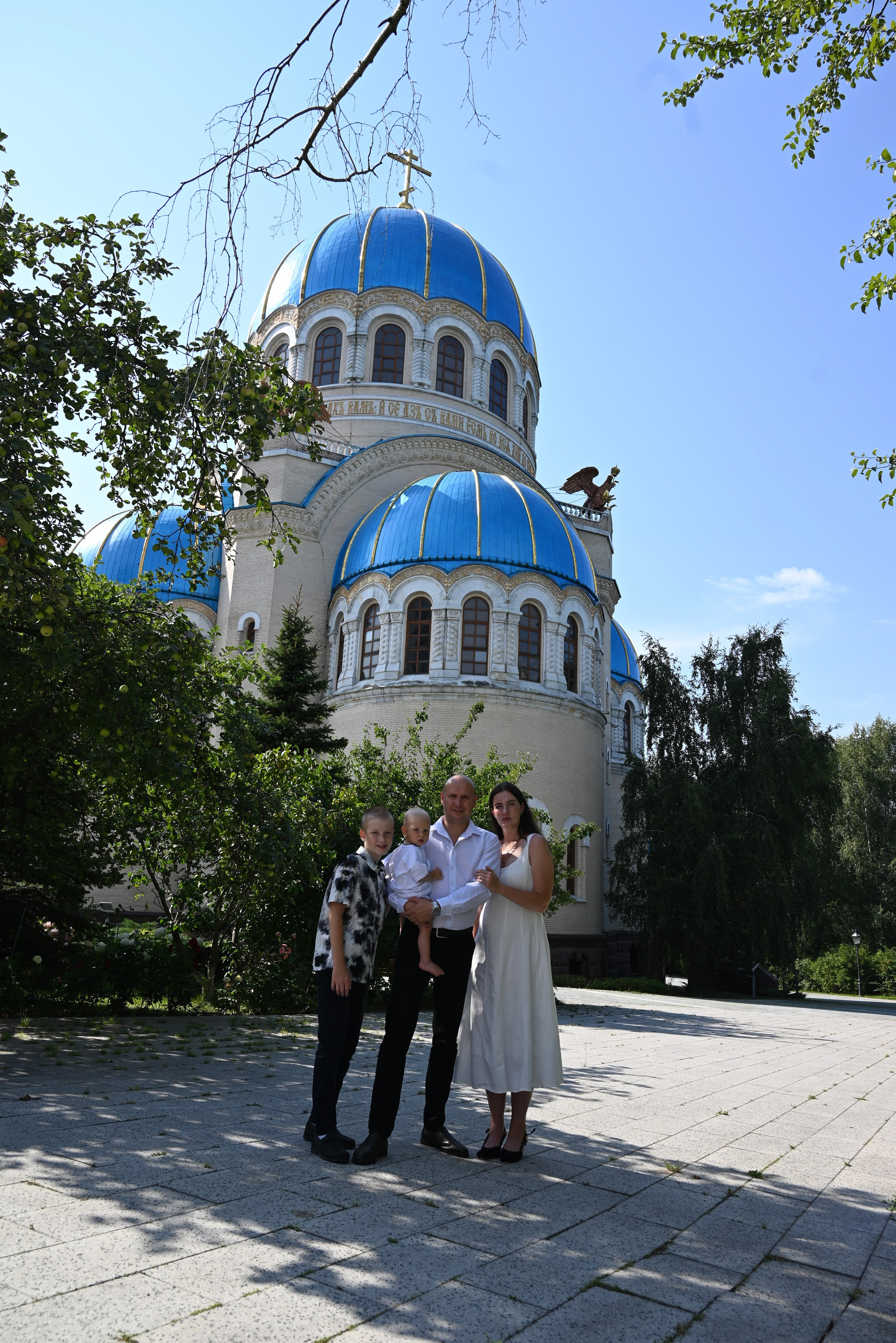 Церковь Живоначальной Троицы. Семейный и детский фотограф Москва
