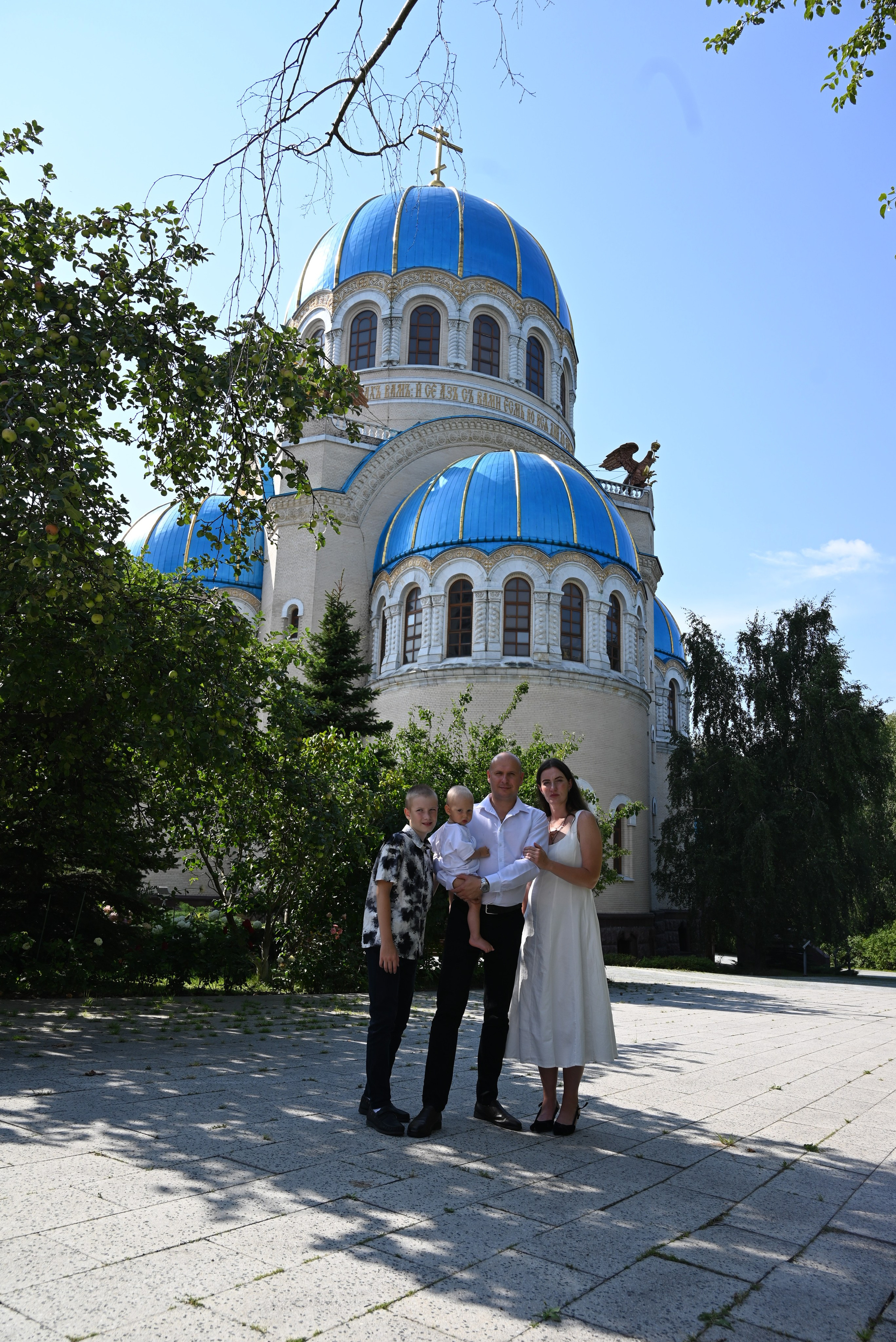 Церковь Живоначальной Троицы. Семейный и детский фотограф Москва
