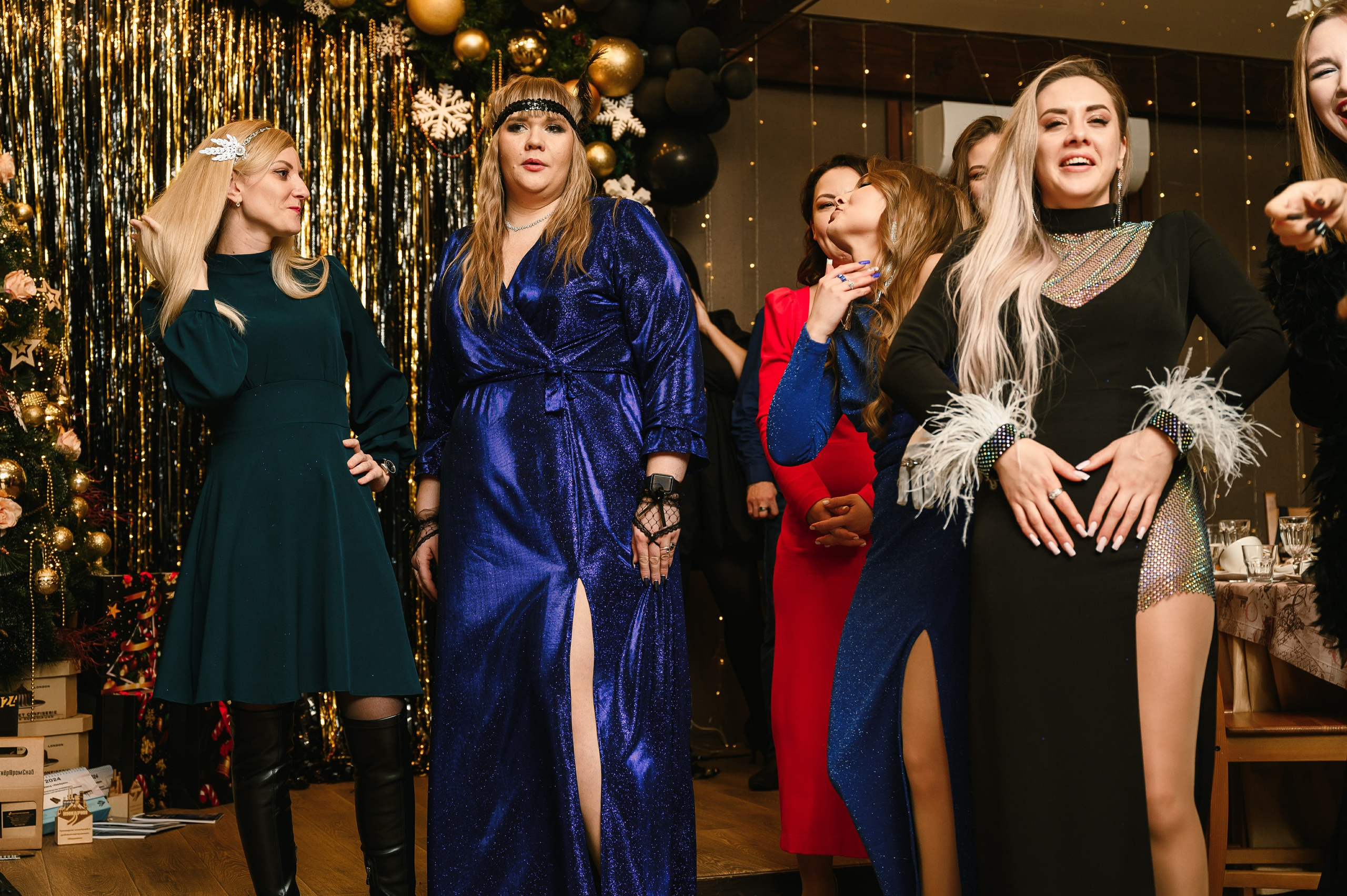 Новогодний корпоратив в «Алых парусах». Wedding and family photographer USA