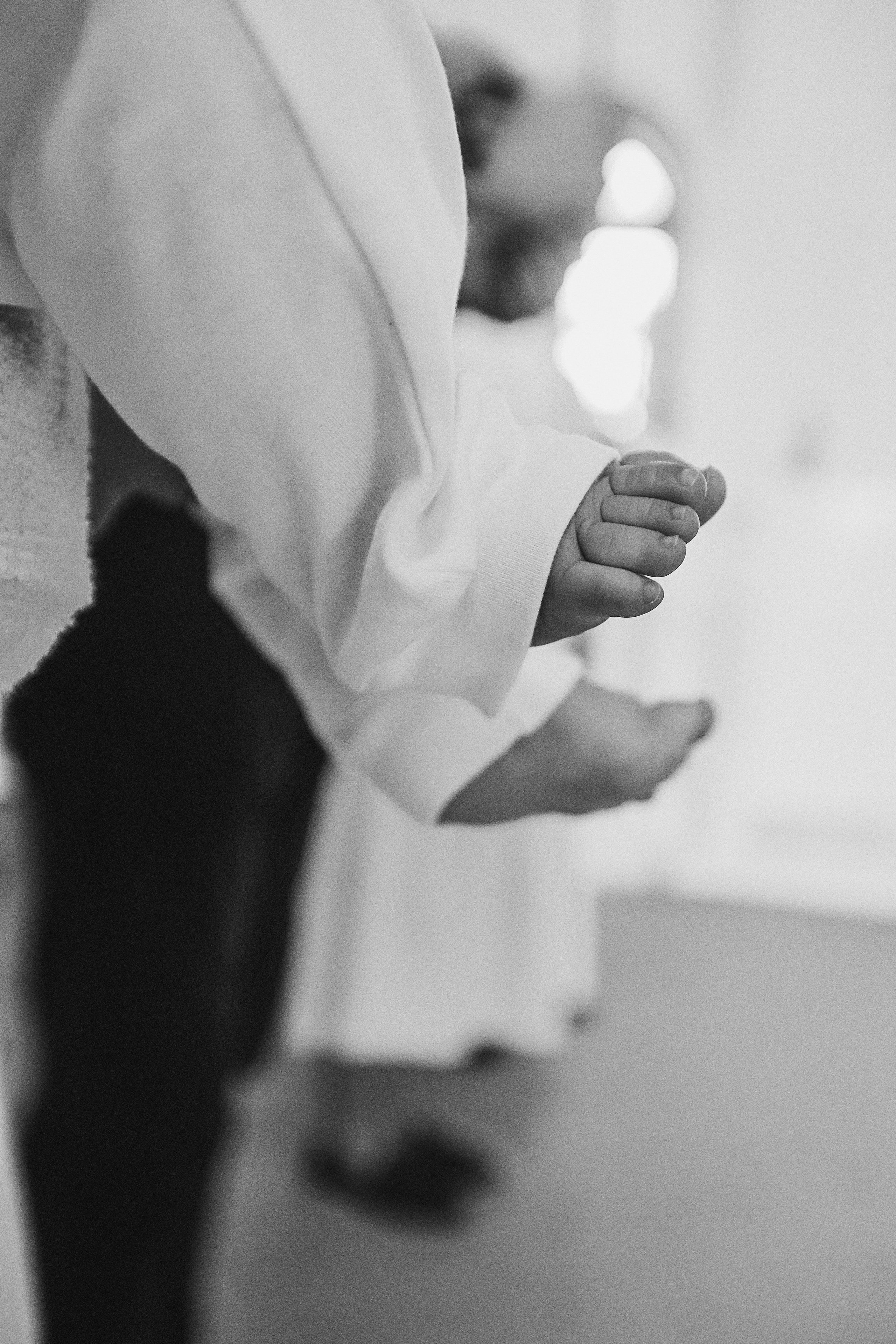 Крещение церковь около моста влюбленных. Семейный фотограф Тюмень, фотограф на роды Салмина Мария