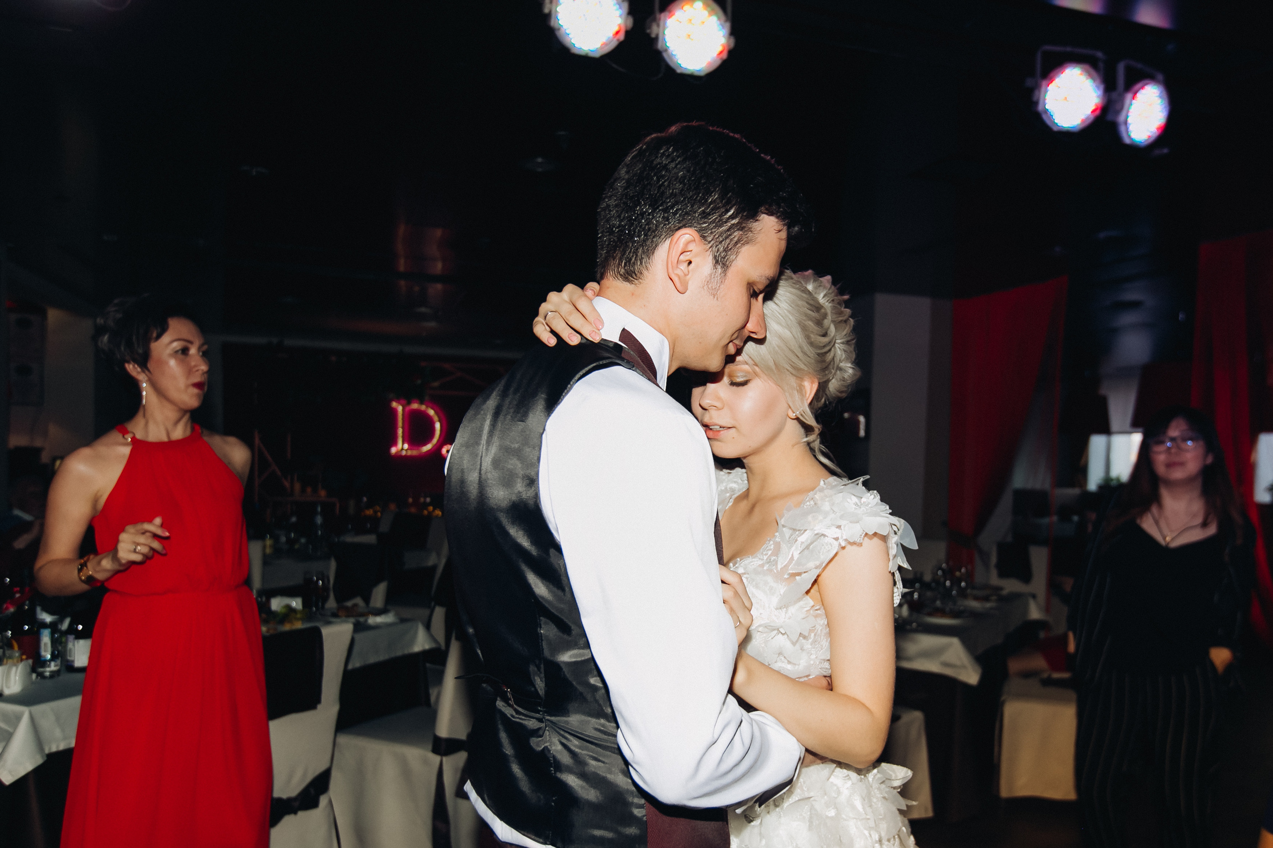 Семен и Евгения. Свадебный день. Свадебный и семейный фотограф в Улан-Удэ